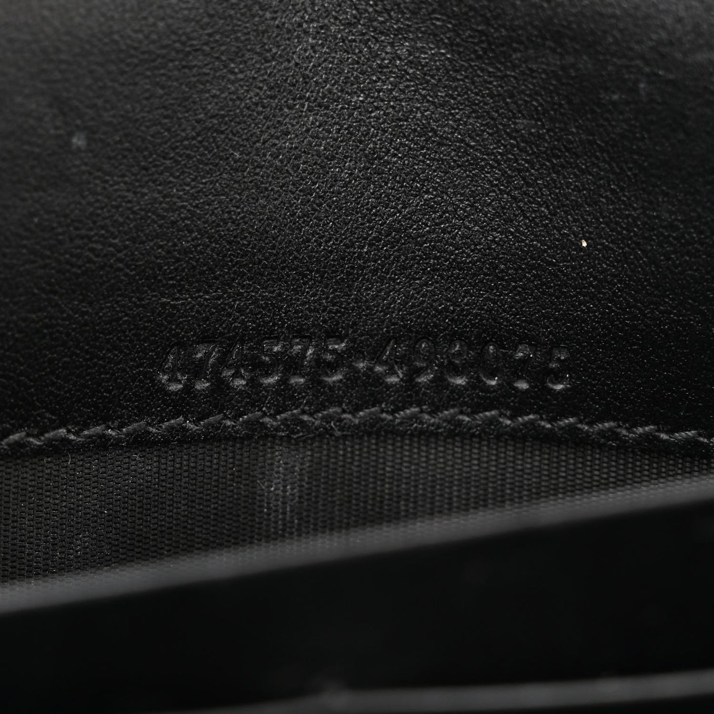 Calfskin Matelasse GG Marmont Chain Wallet Black