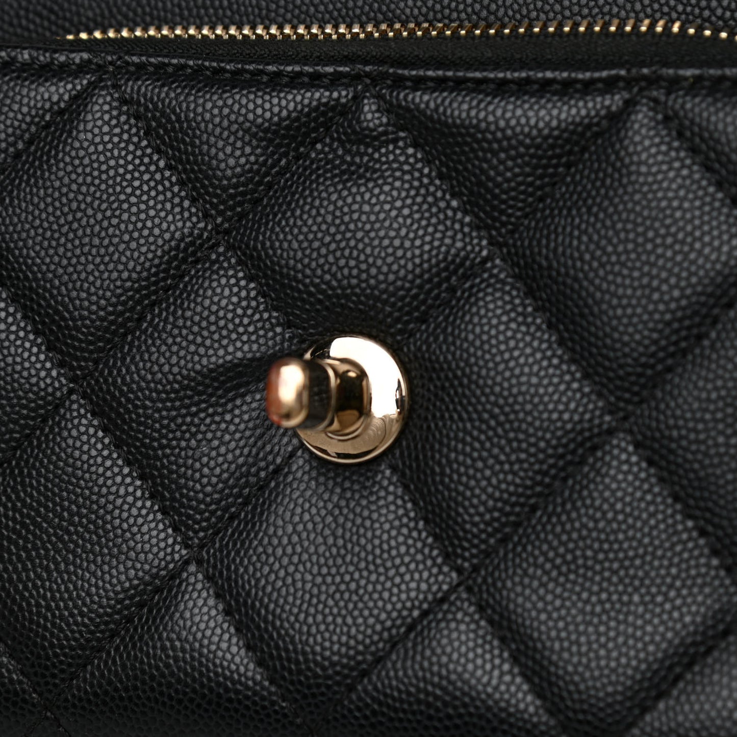 Caviar Quilted Small Business Affinity Flap Black