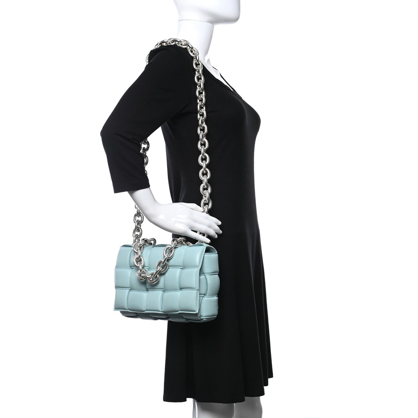 Lambskin Maxi Intreccio Padded Chain Cassette Crossbody Bag Spearmint