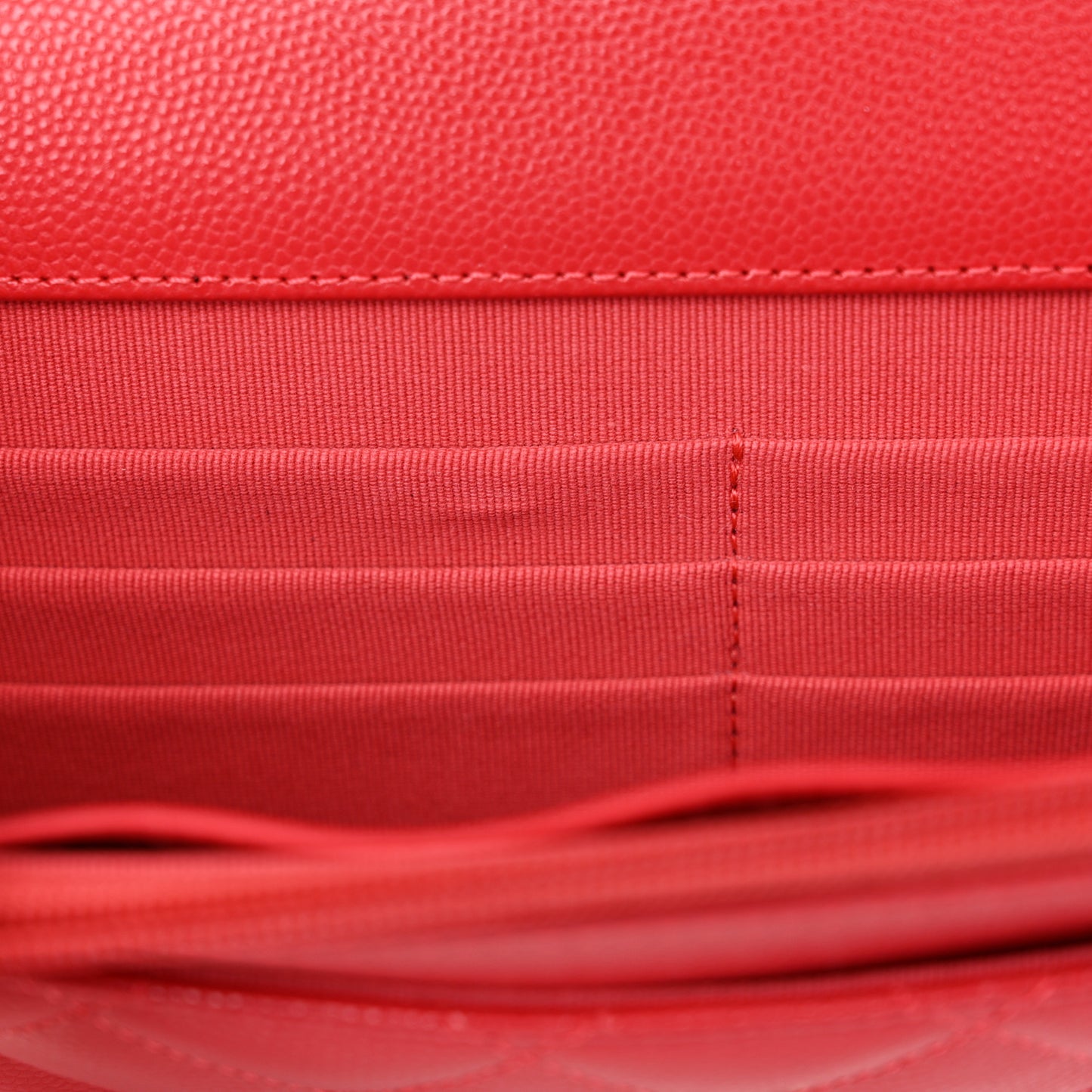 Caviar Quilted Wallet On Chain WOC Red