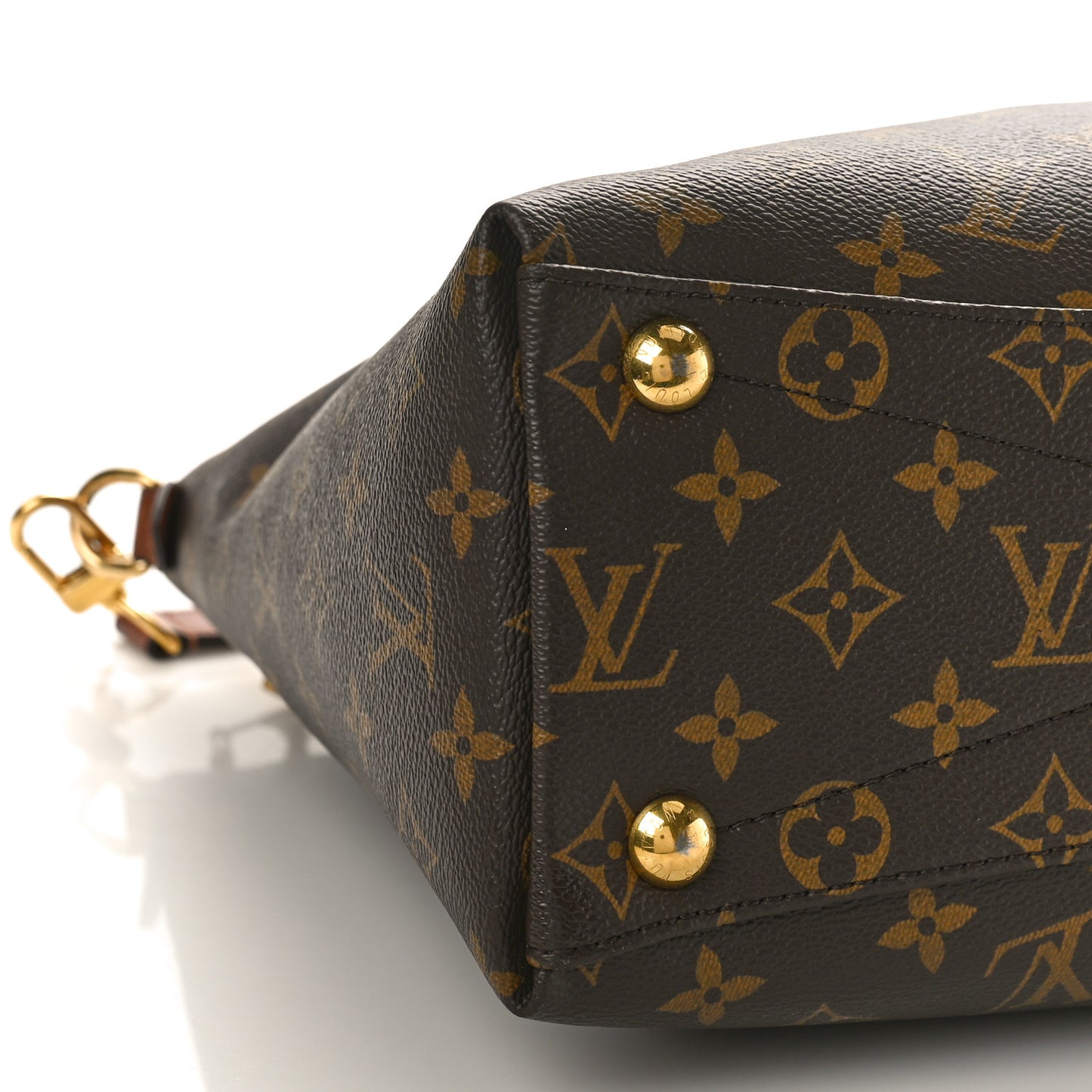 Monogram V Tote MM Black