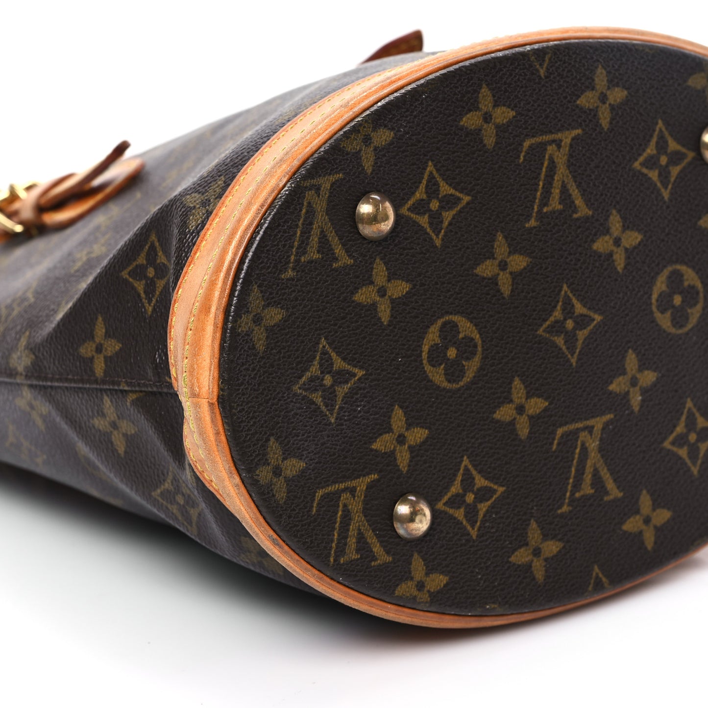 Monogram Petit Bucket 23