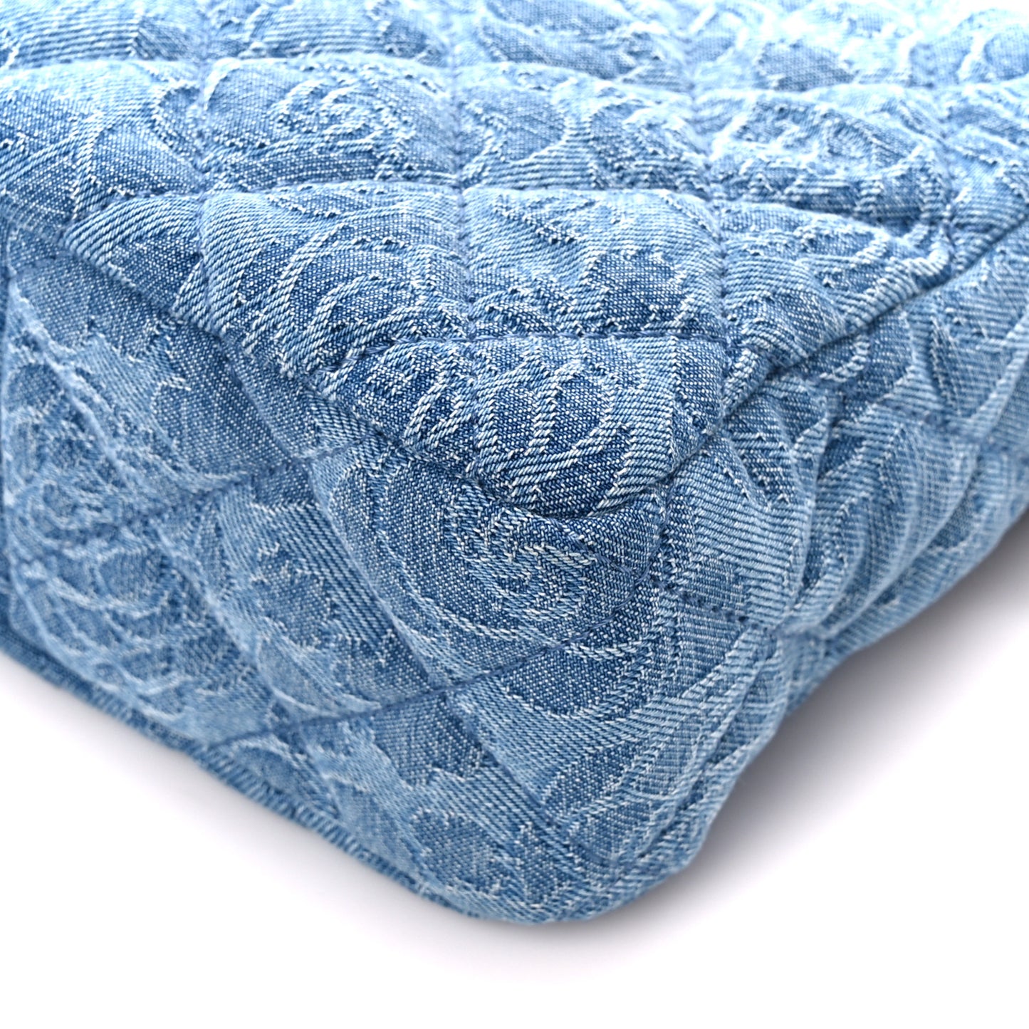 Denim Quilted Camellia Sweetheart Small Hobo Blue