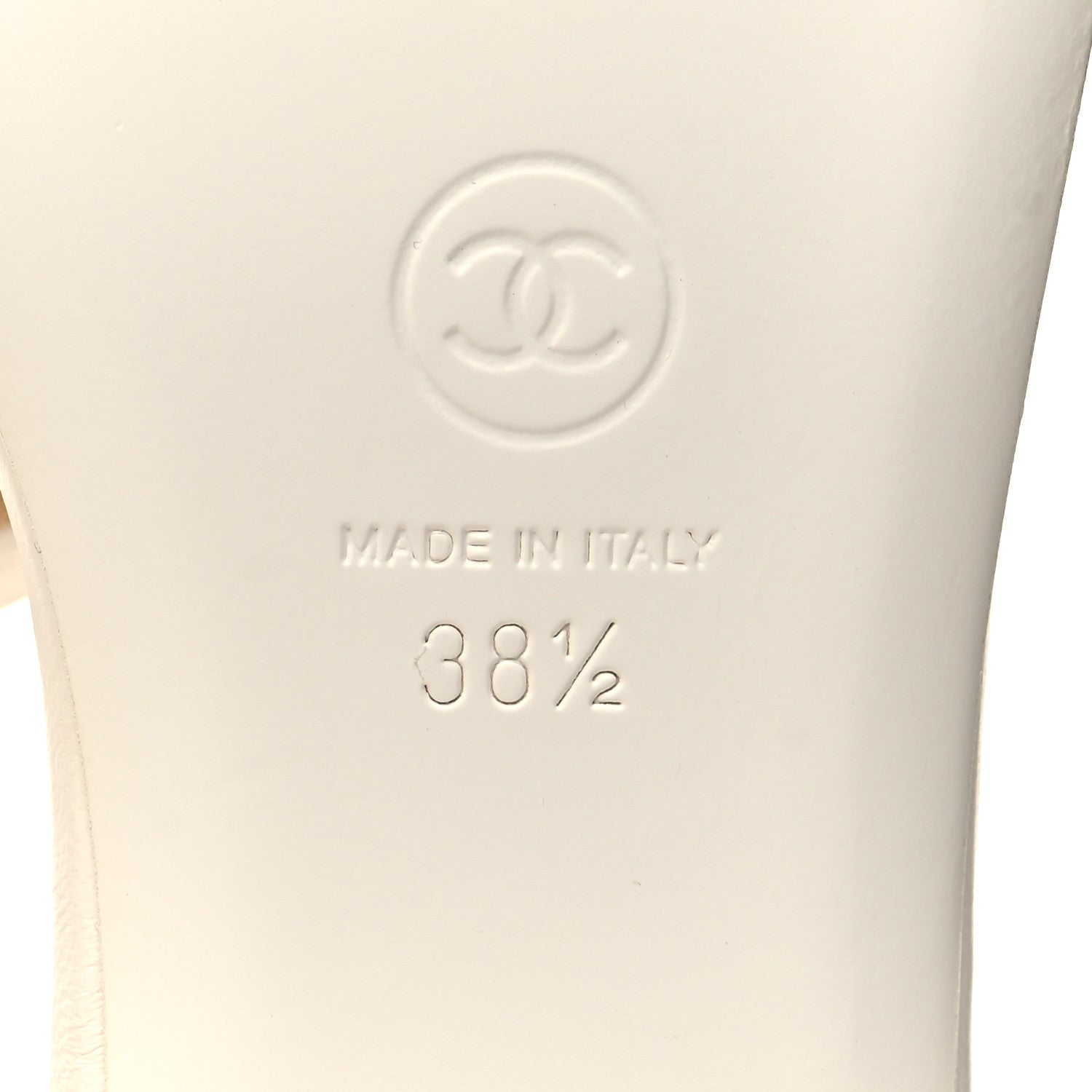 Chanel Lambskin Metal Heart Thong Sandals 38.5 White 6 of 7