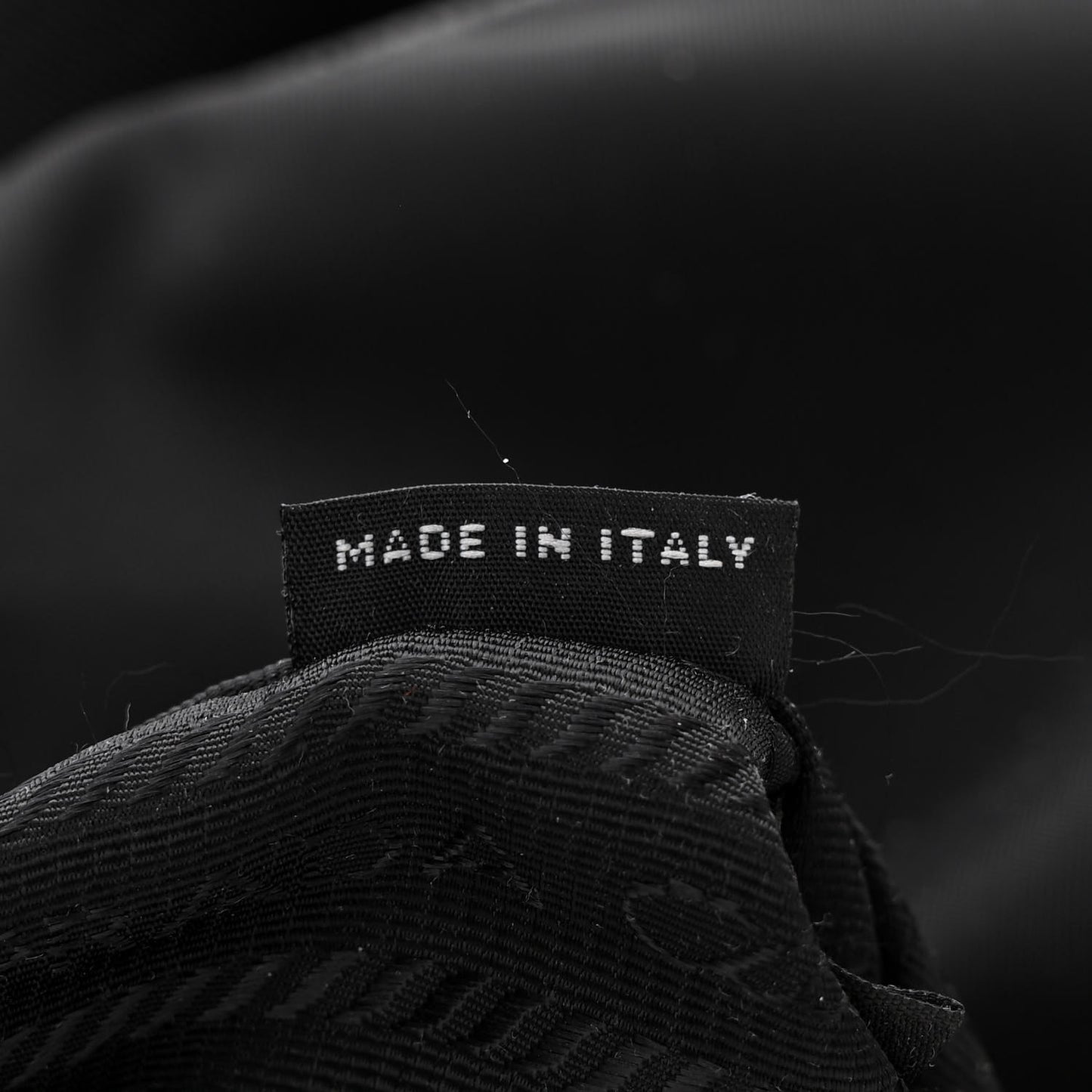 Nylon Re-Edition 2005 Shoulder Bag Black