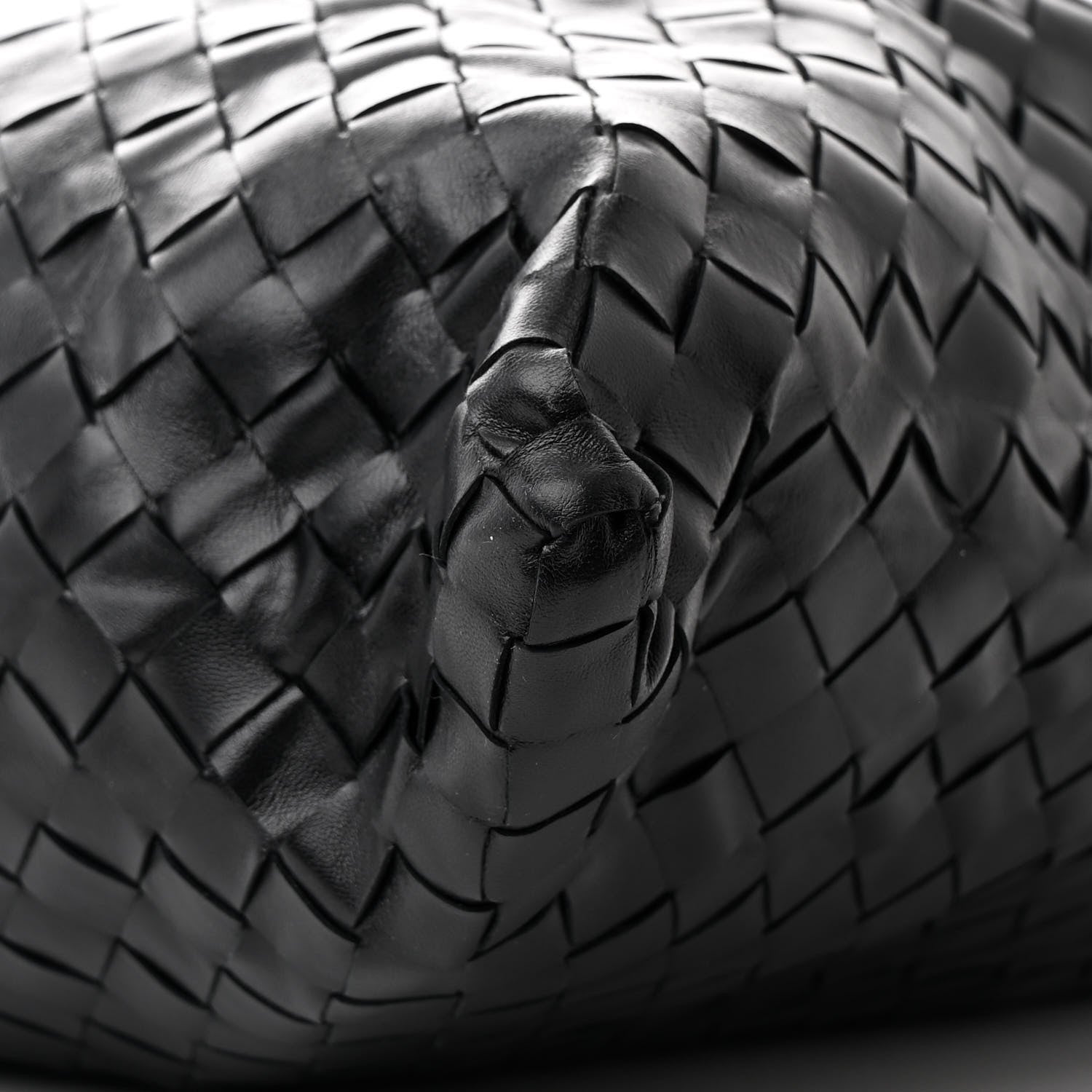 Bottega Veneta Calfskin Intrecciato Large Hop Ebano 10 of 10