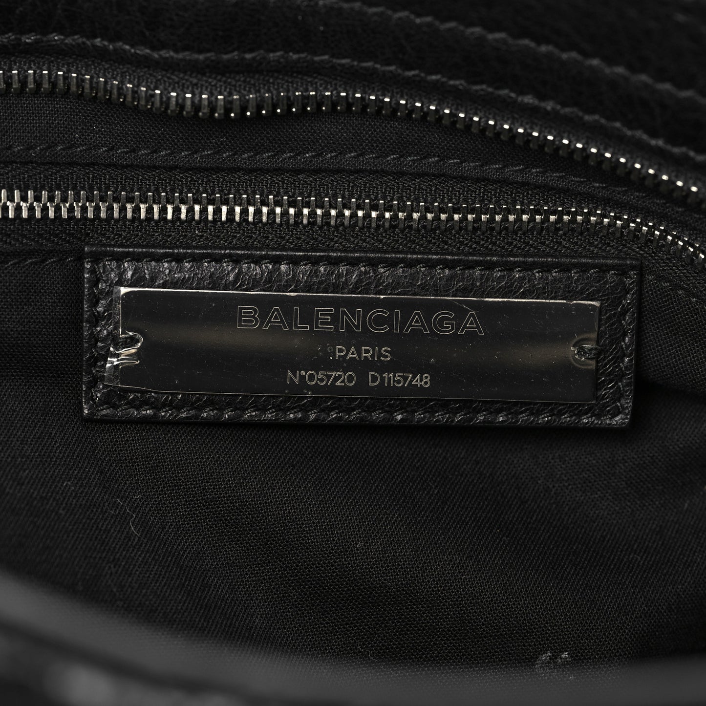 Agneau Classic Silver Hardware City Black