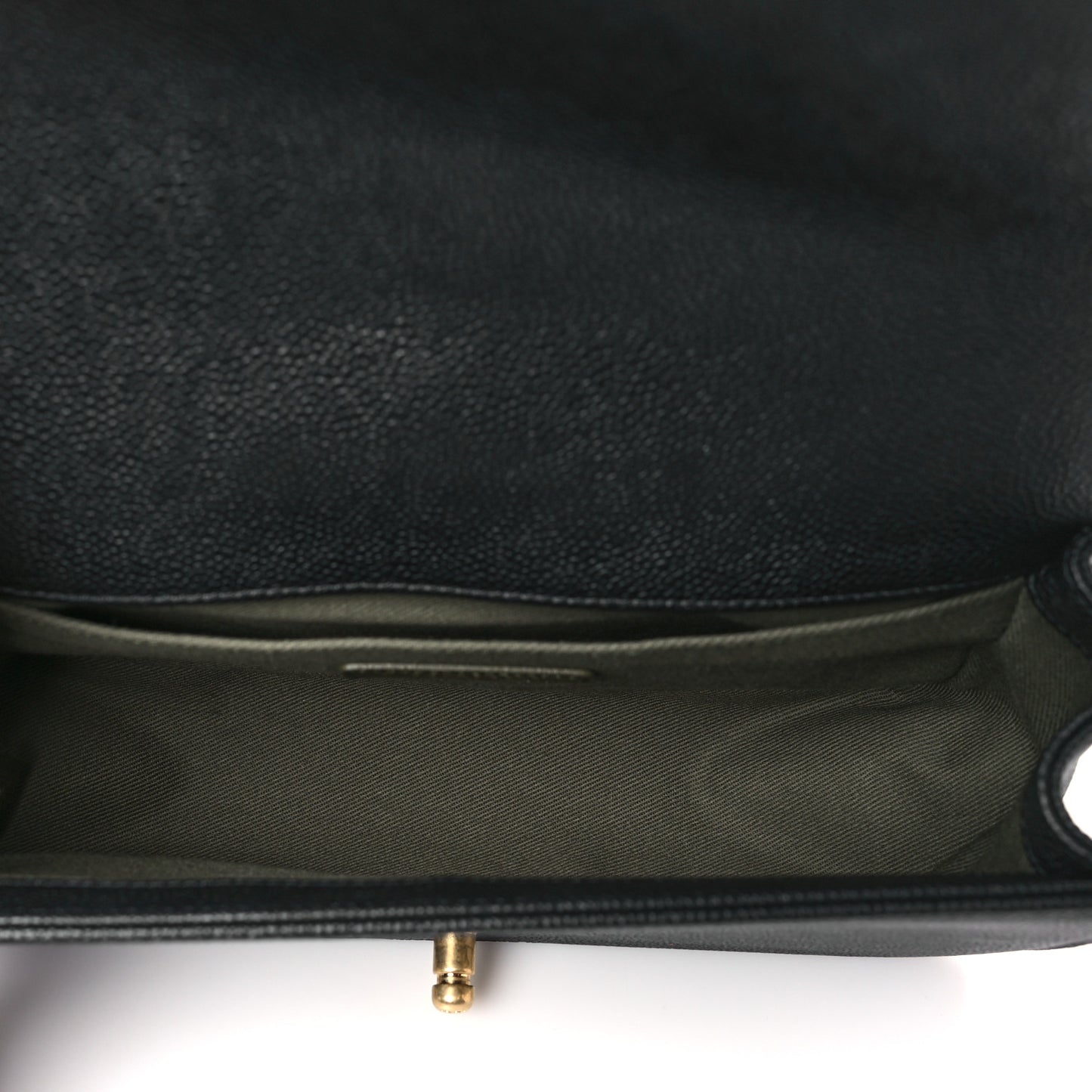 Caviar Quilted Medium Boy Flap Black