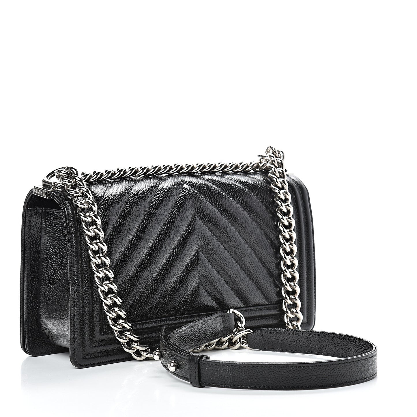Caviar Chevron Quilted Medium Boy Flap Black