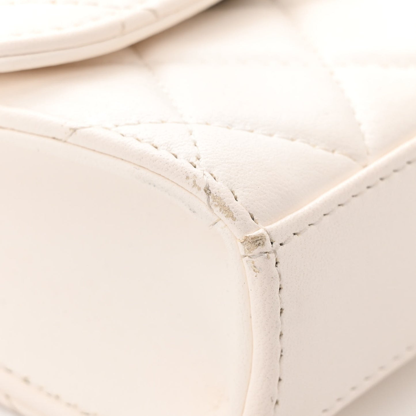 Lambskin Quilted Mini Trendy CC Clutch With Chain White
