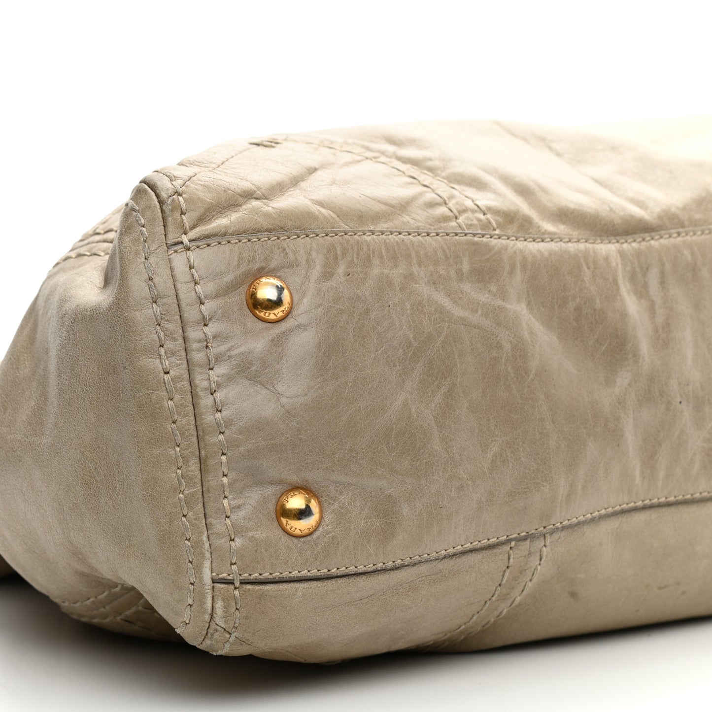 Vitello Shine Shopping Satchel Cammeo