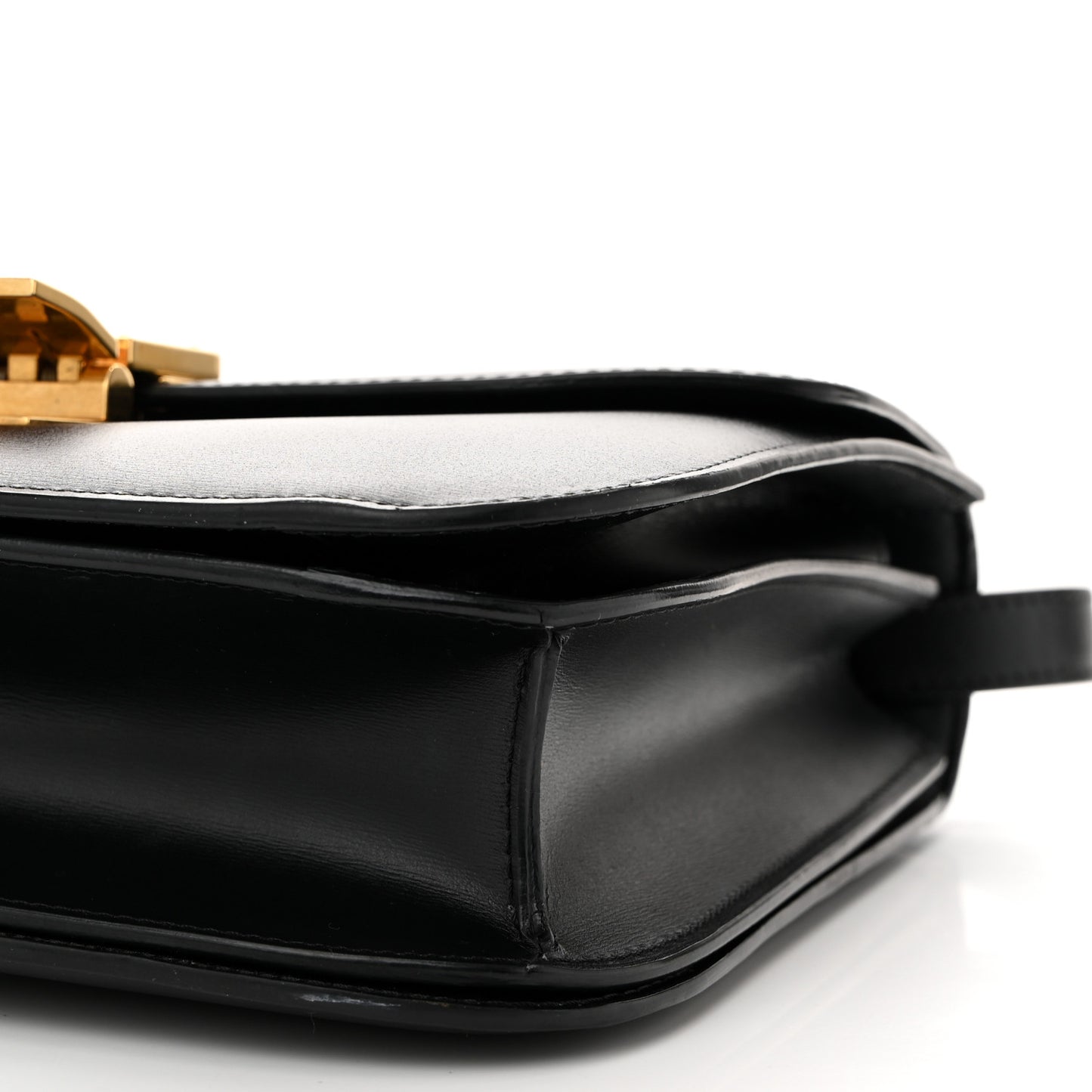 Box Calfskin Medium Classic Box Flap Bag Black
