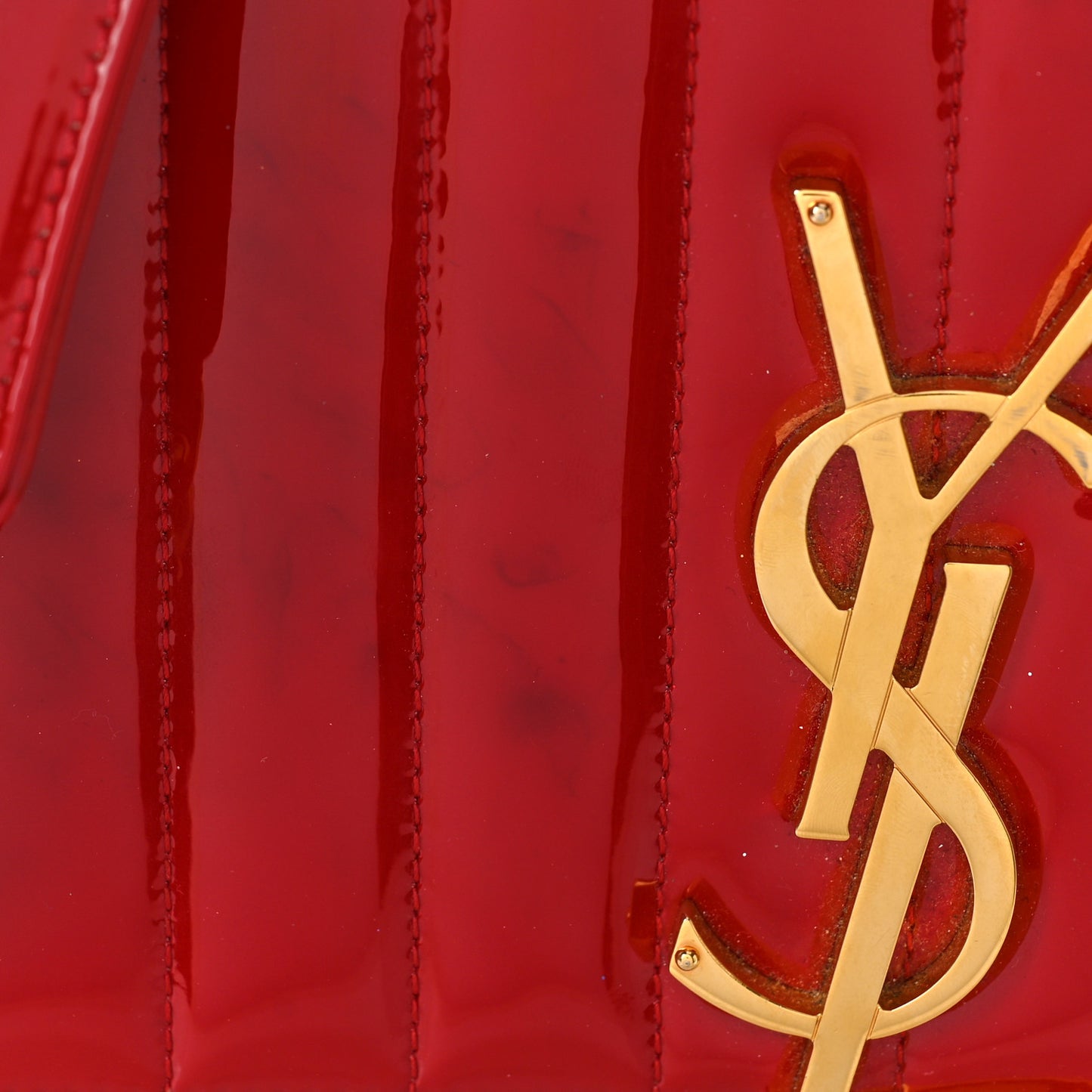 Patent Matelasse Monogram Large Vicky Chain Bag Rouge Eros