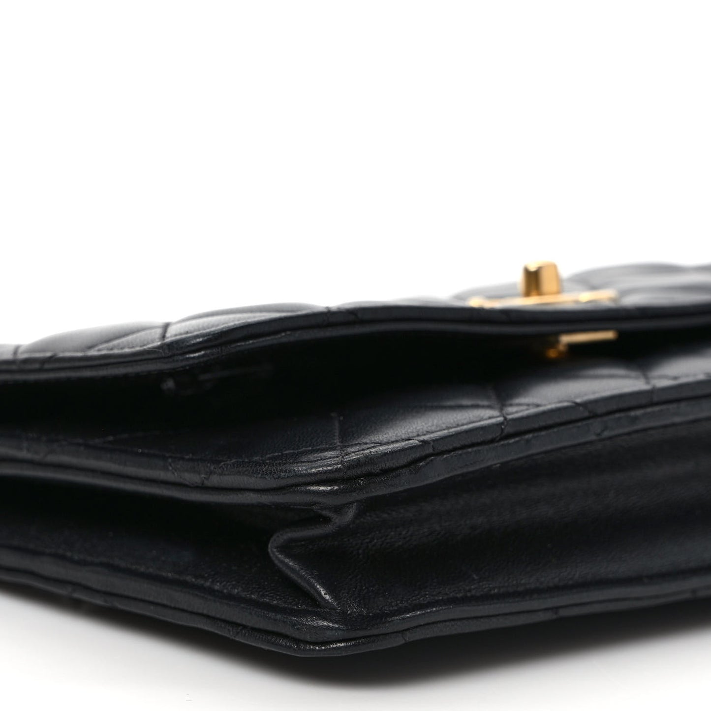 Lambskin Quilted Pearl Crush Wallet On Chain WOC Black