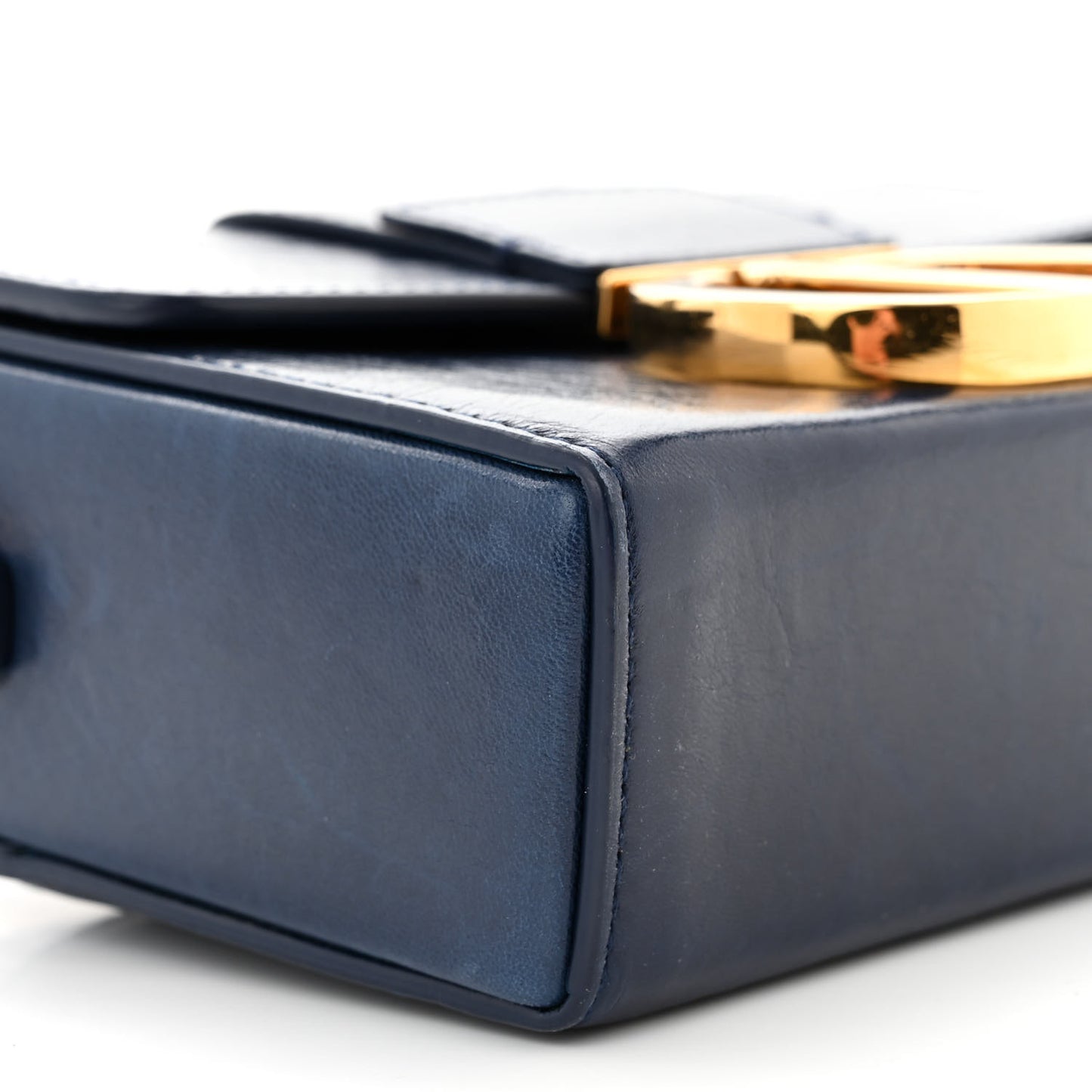 Smooth Calfskin 30 Montaigne Box Bag Navy