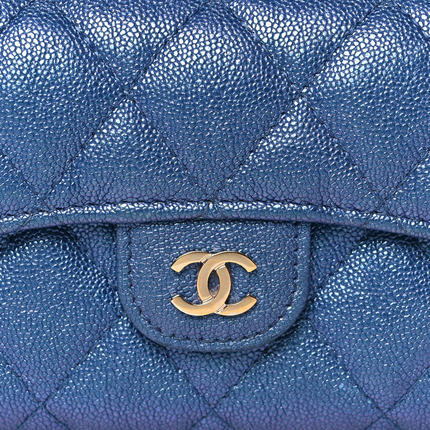 Iridescent Caviar Flap Quilted Card Holder Wallet Dark Blue