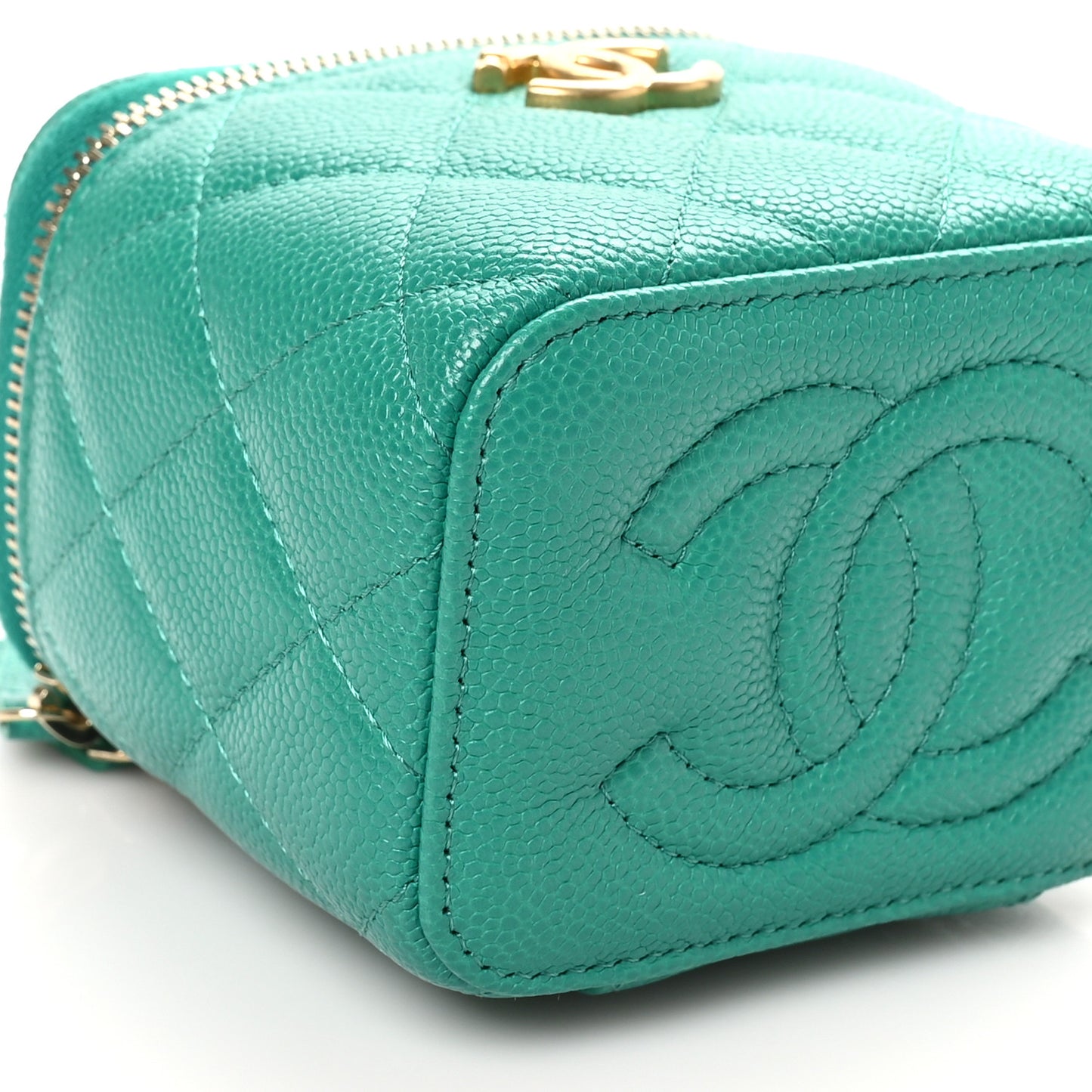 Caviar Quilted Sweetheart Mini Vanity Case Green