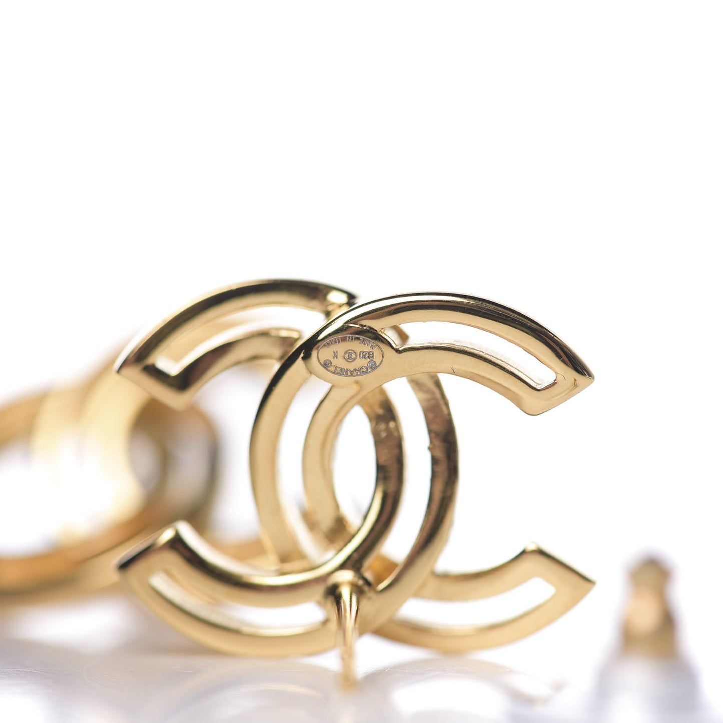 Metal Obazine CC Earrings Gold
