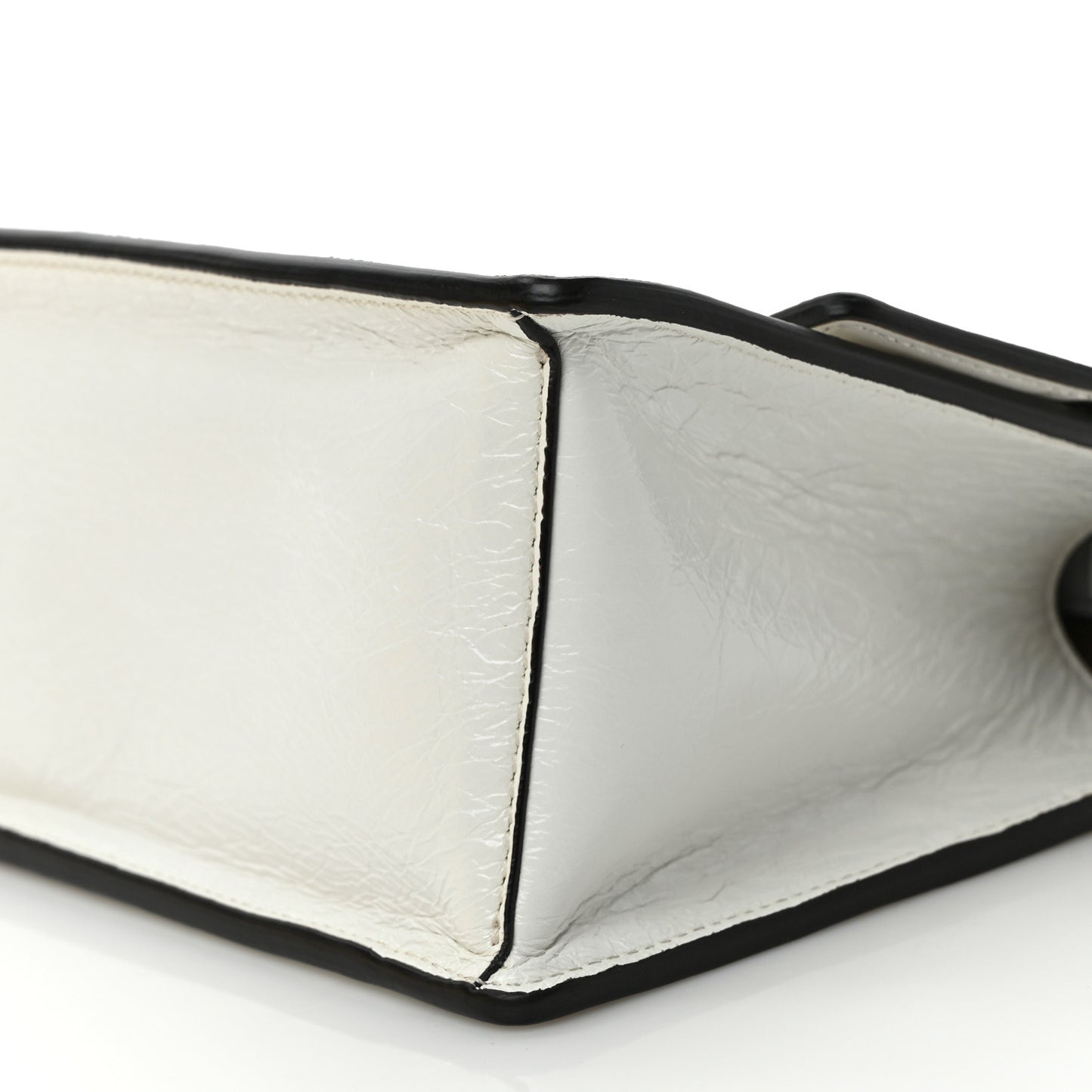 Agnello Old Shine Small Kan U Shoulder Bag White
