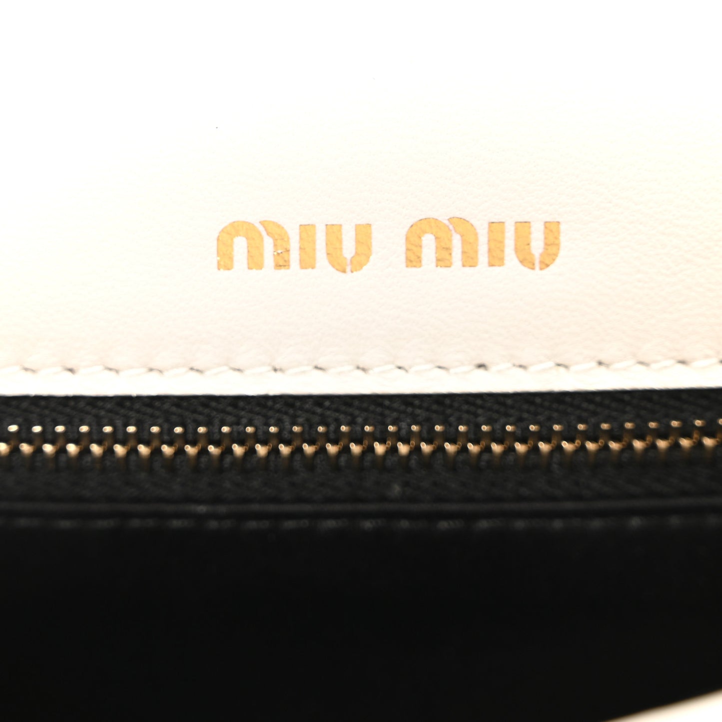 Lambskin Confidential Matelasse Chain Shoulder Bag White