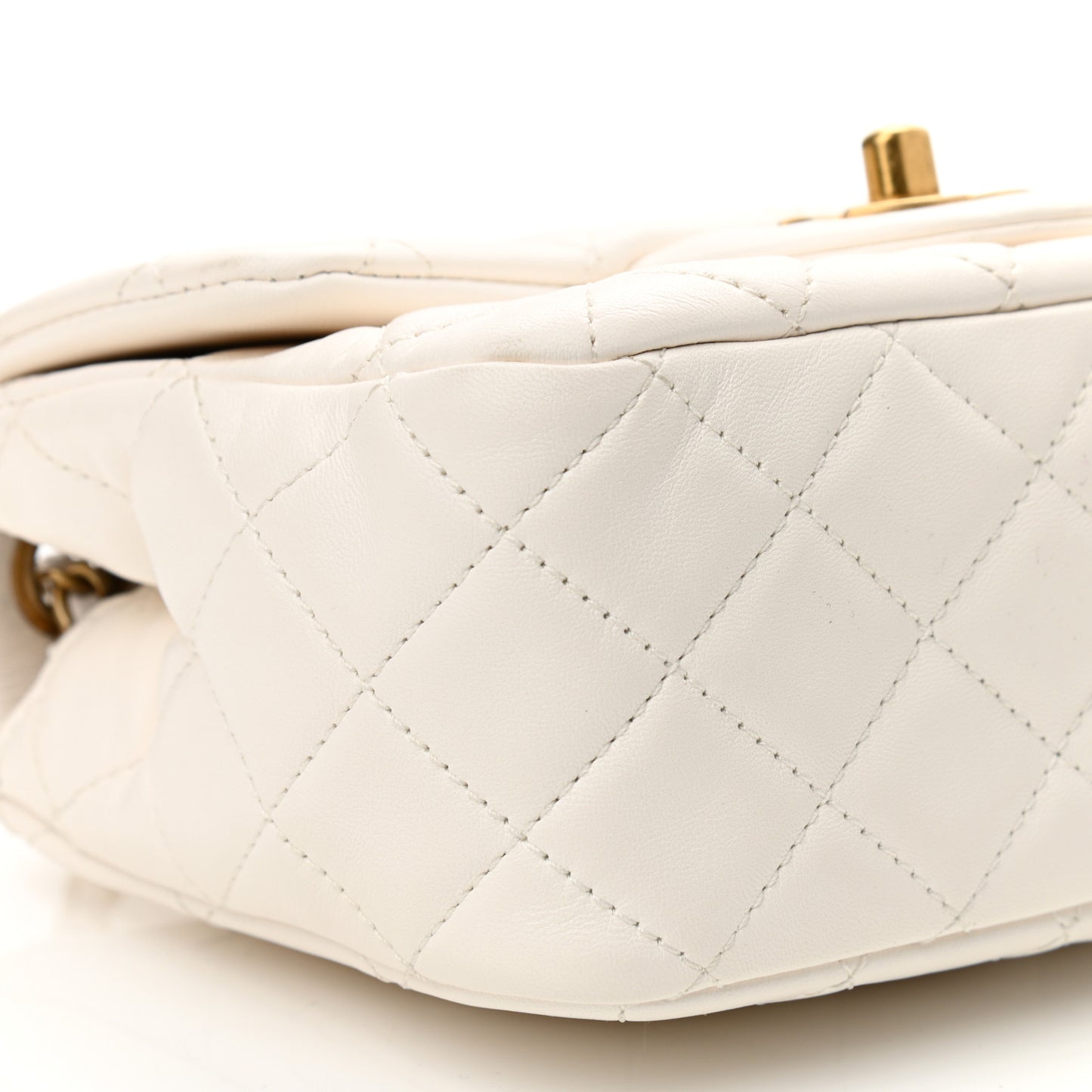Lambskin Quilted Mini Pearl Crush Flap White