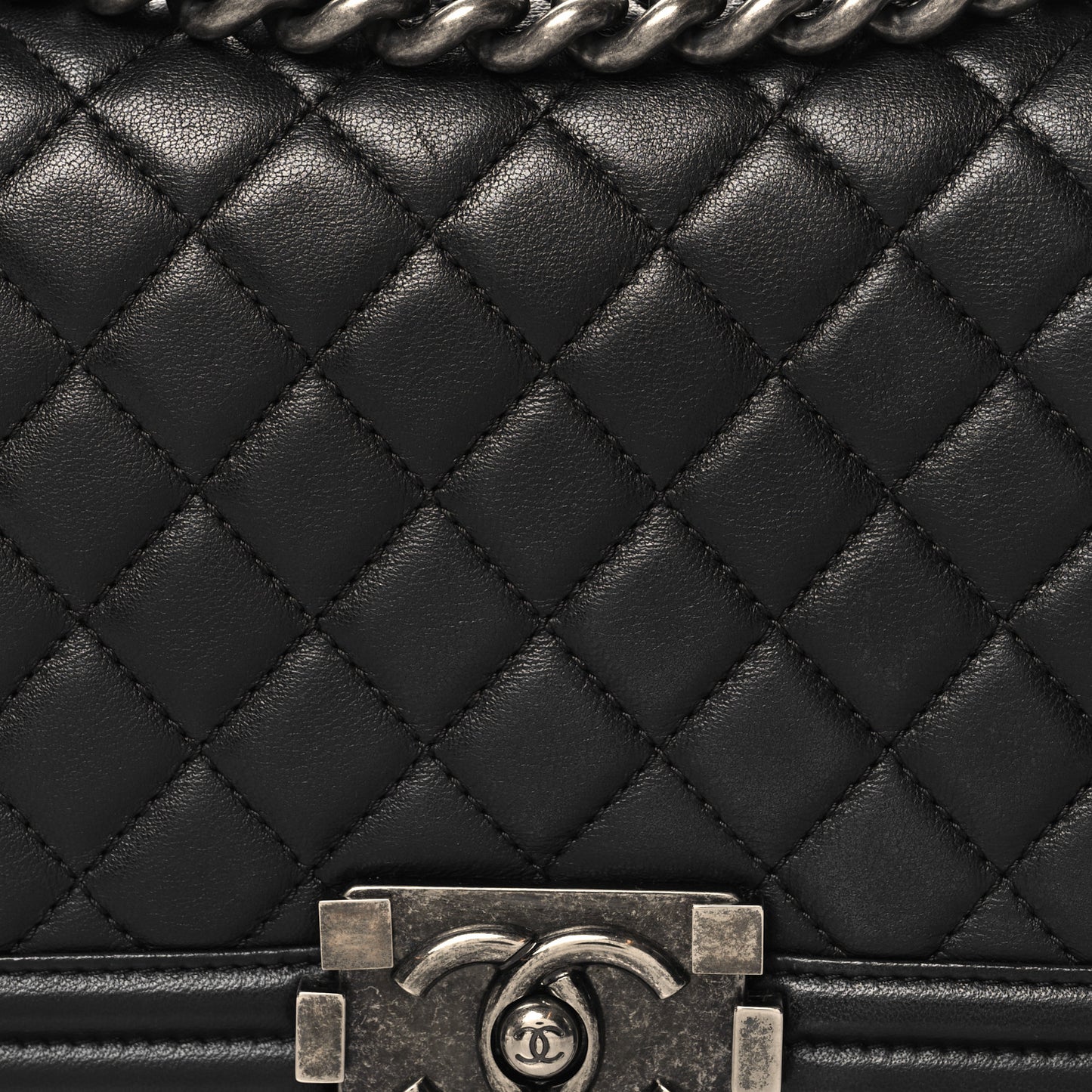 Lambskin Quilted Medium Boy Flap Black