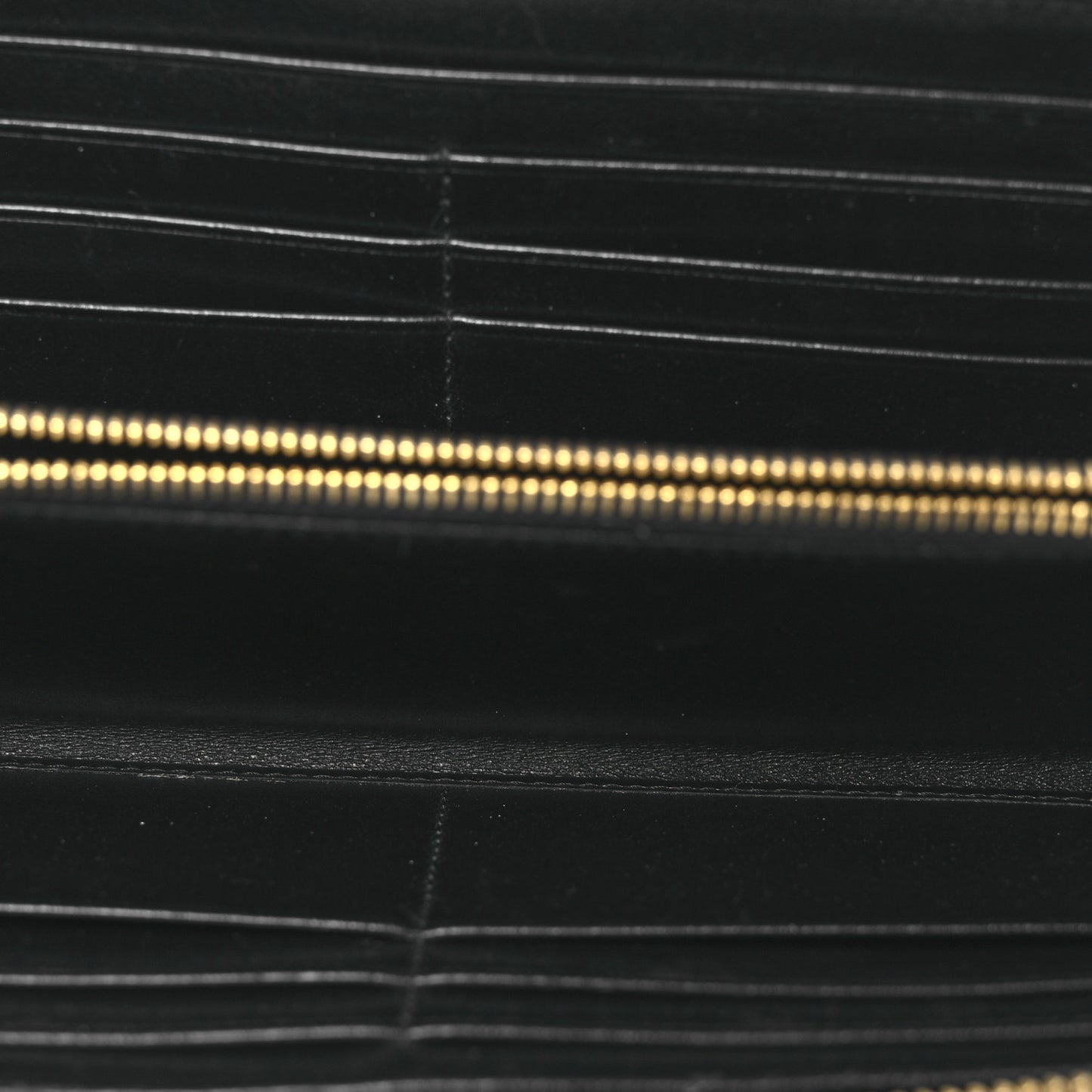 Vitello Move Bi-Color Zip Around Wallet Black