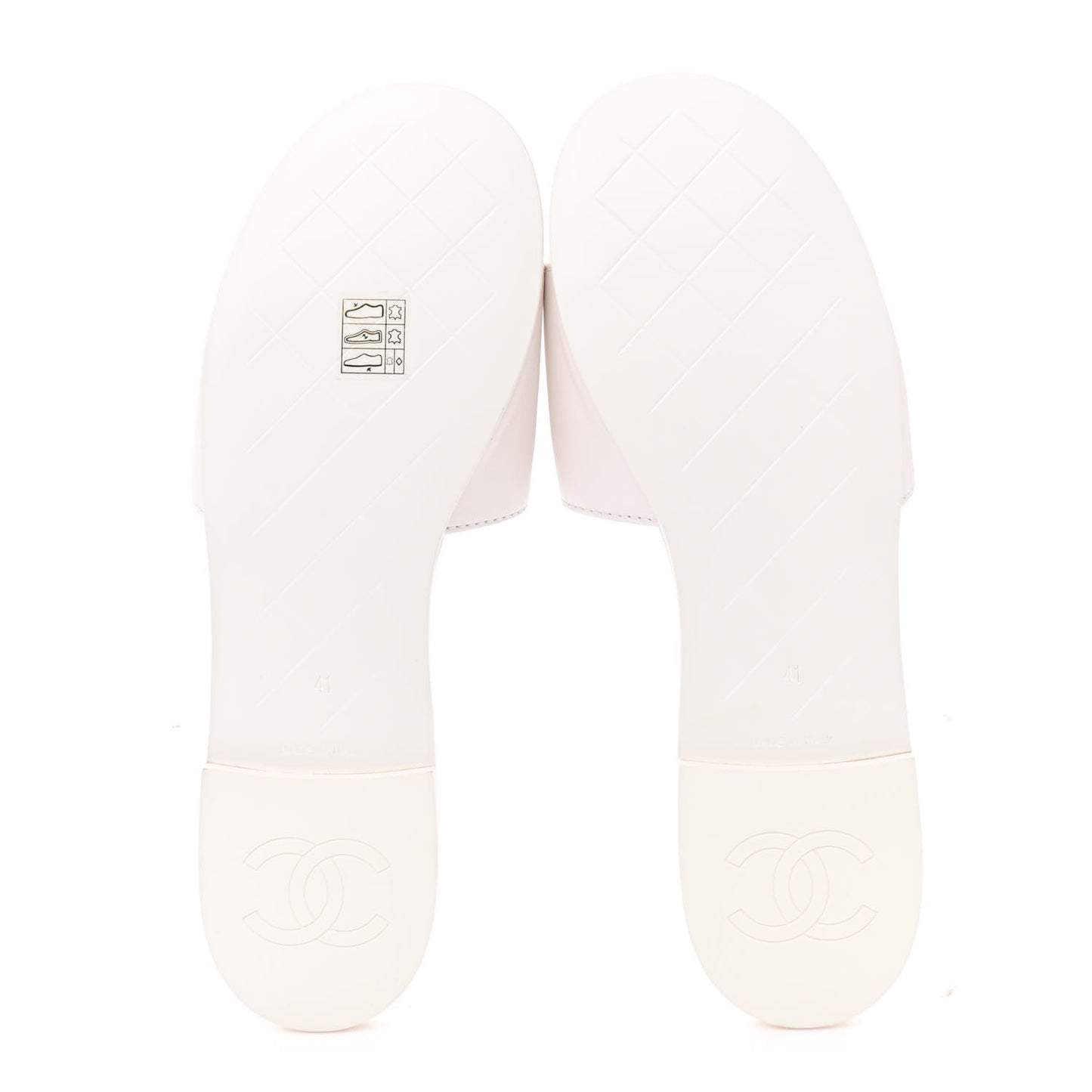 Lambskin Quilted Turnlock Flat Mules 41 White