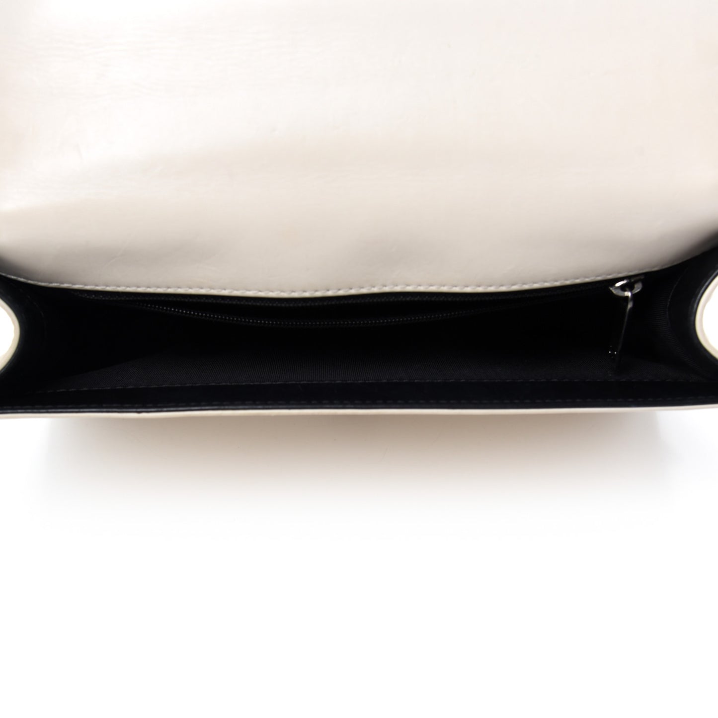 Glazed Calfskin Medium Boy Flap White Black