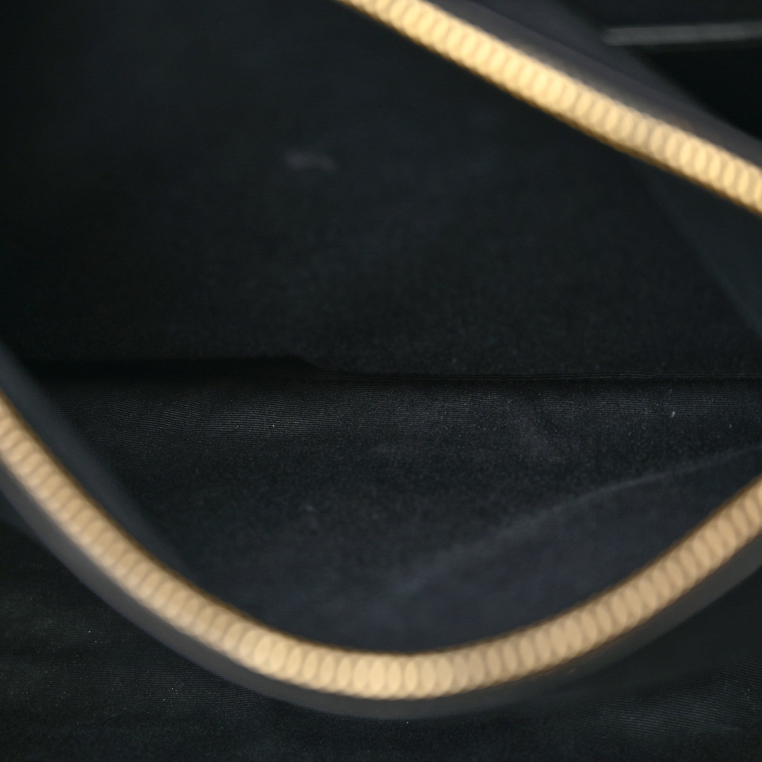 Saint Laurent Calfskin Y Quilted Monogram Large Loulou Shopper Black 6 of 14