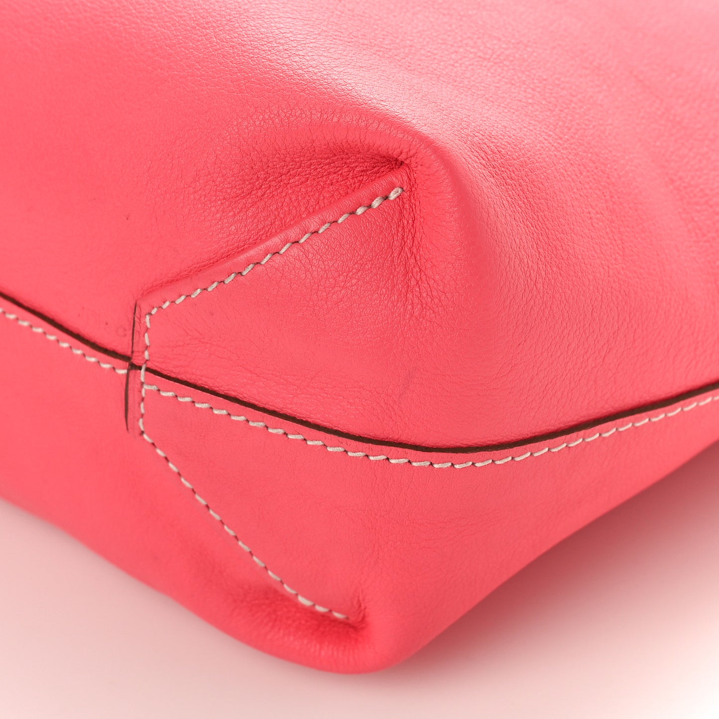 Veau Sikkim Swift Double Sens 28 Reversible Tote Peony Sanguine
