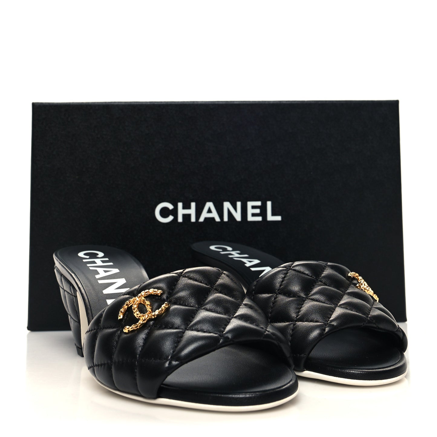 Lambskin Quilted Textured CC Mules 36 Black