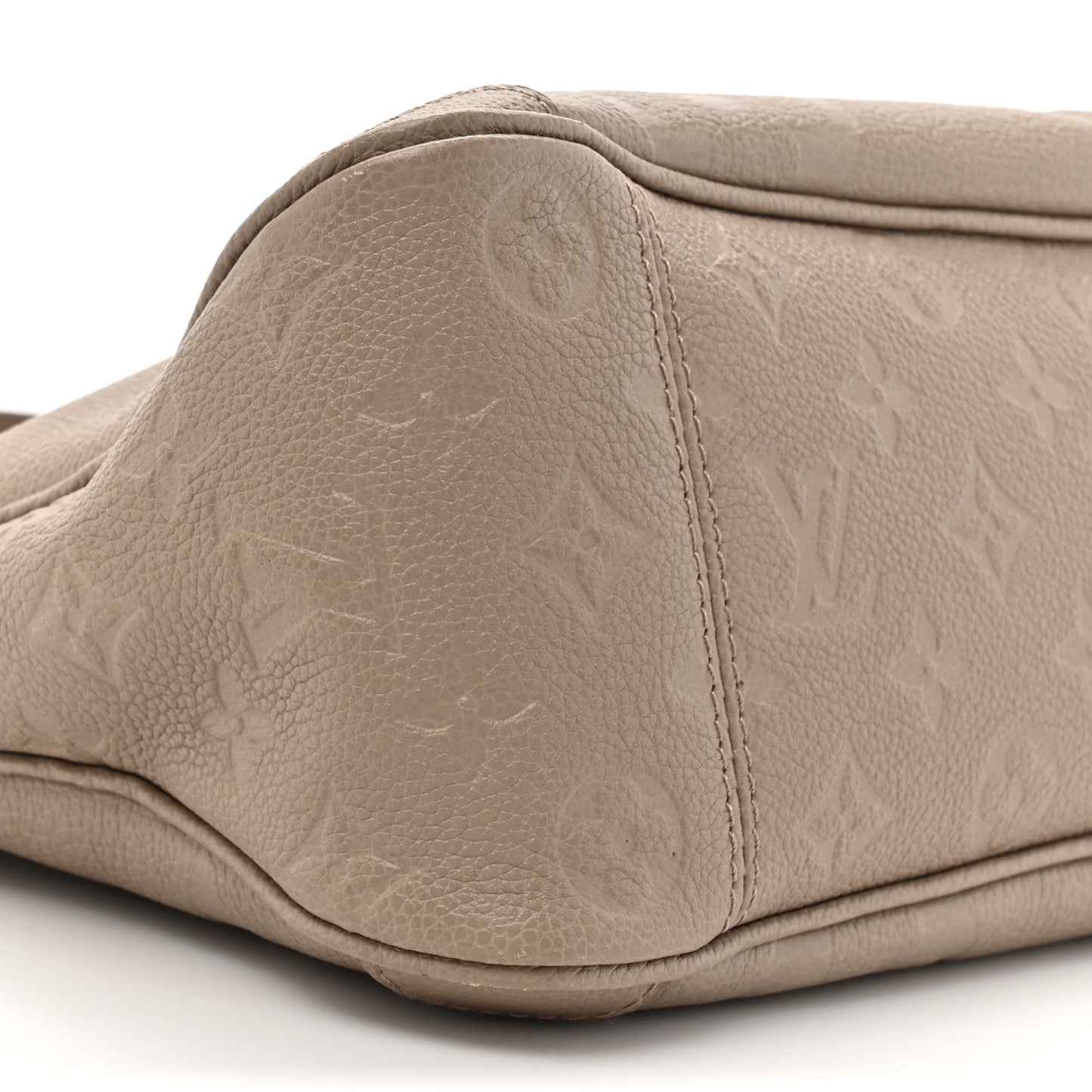 Empreinte Monogram Giant Trianon MM Tourterelle