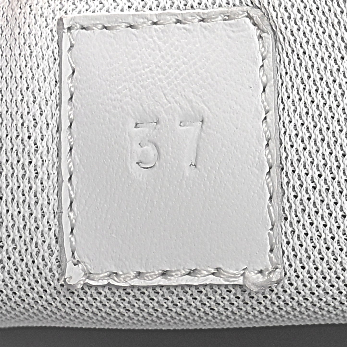 Graphic Mesh Suede Goatskin Bouncing Sneakers 37 White