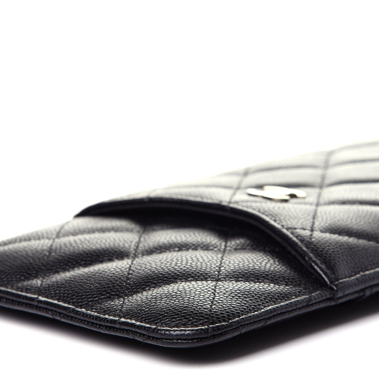 Caviar Quilted Classic Flat Wallet Pouch Black