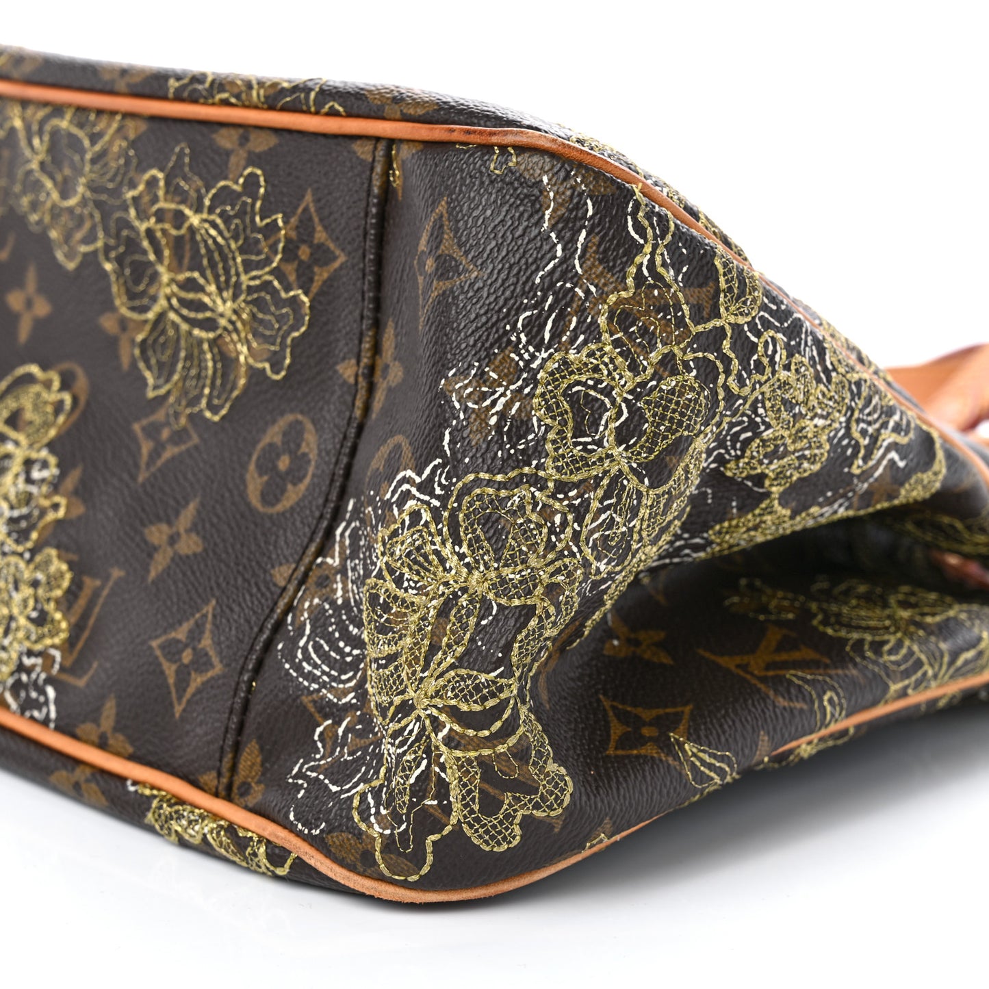 Monogram Dentelle Batignolles Horizontal Gold