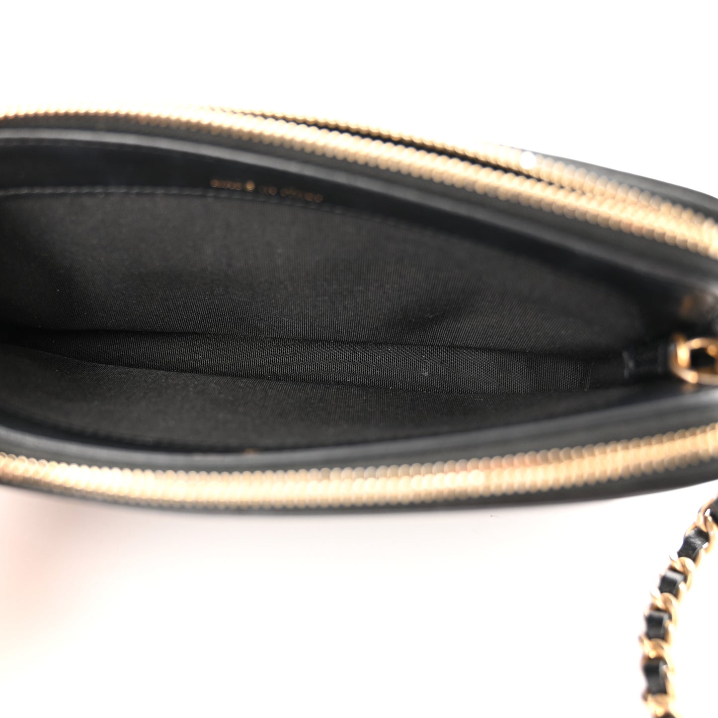 Caviar Quilted CC Filigree Clutch With Chain Black