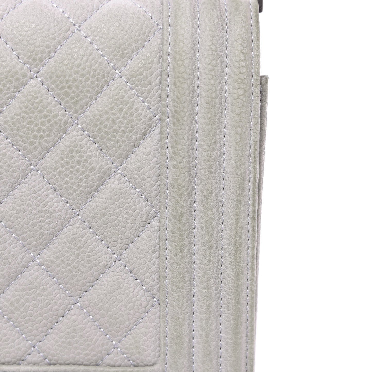 Iridescent Caviar Quilted Medium Boy Flap Grey
