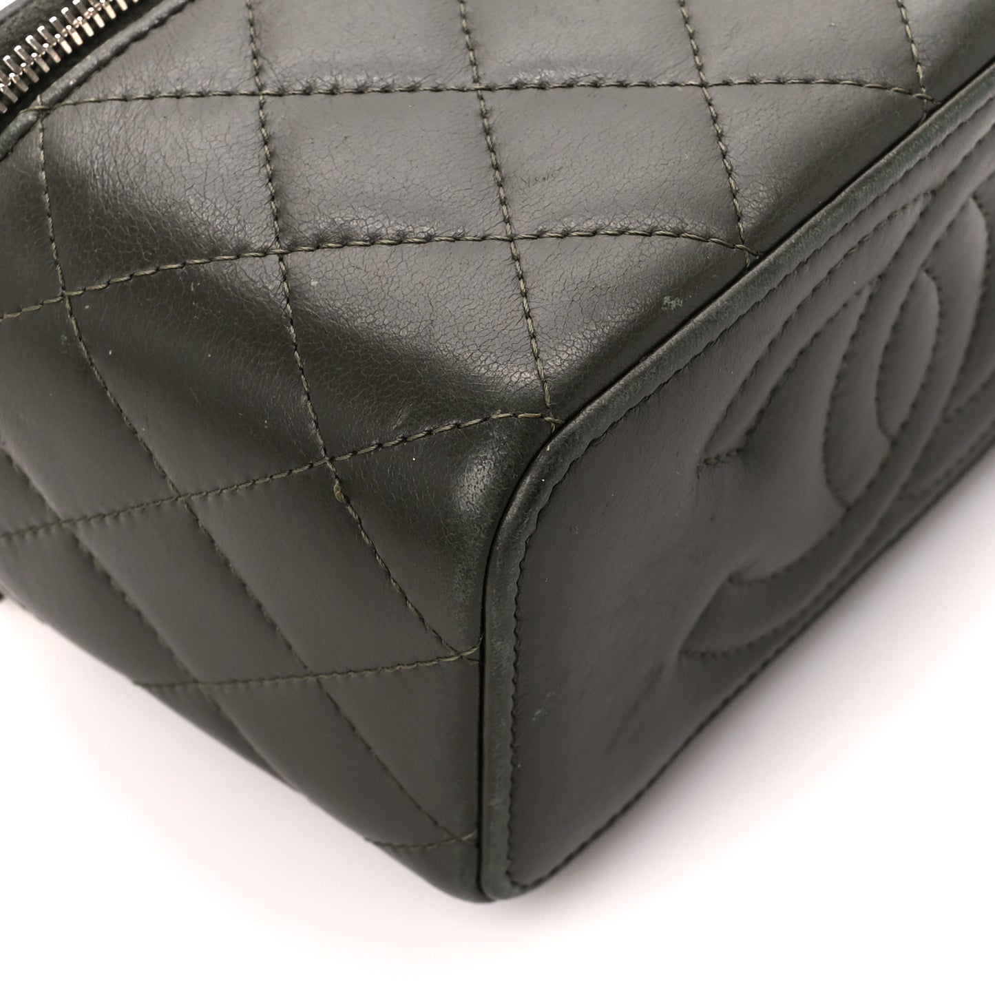Lambskin Quilted Small Pillow Crush Vanity Case With Chain Green