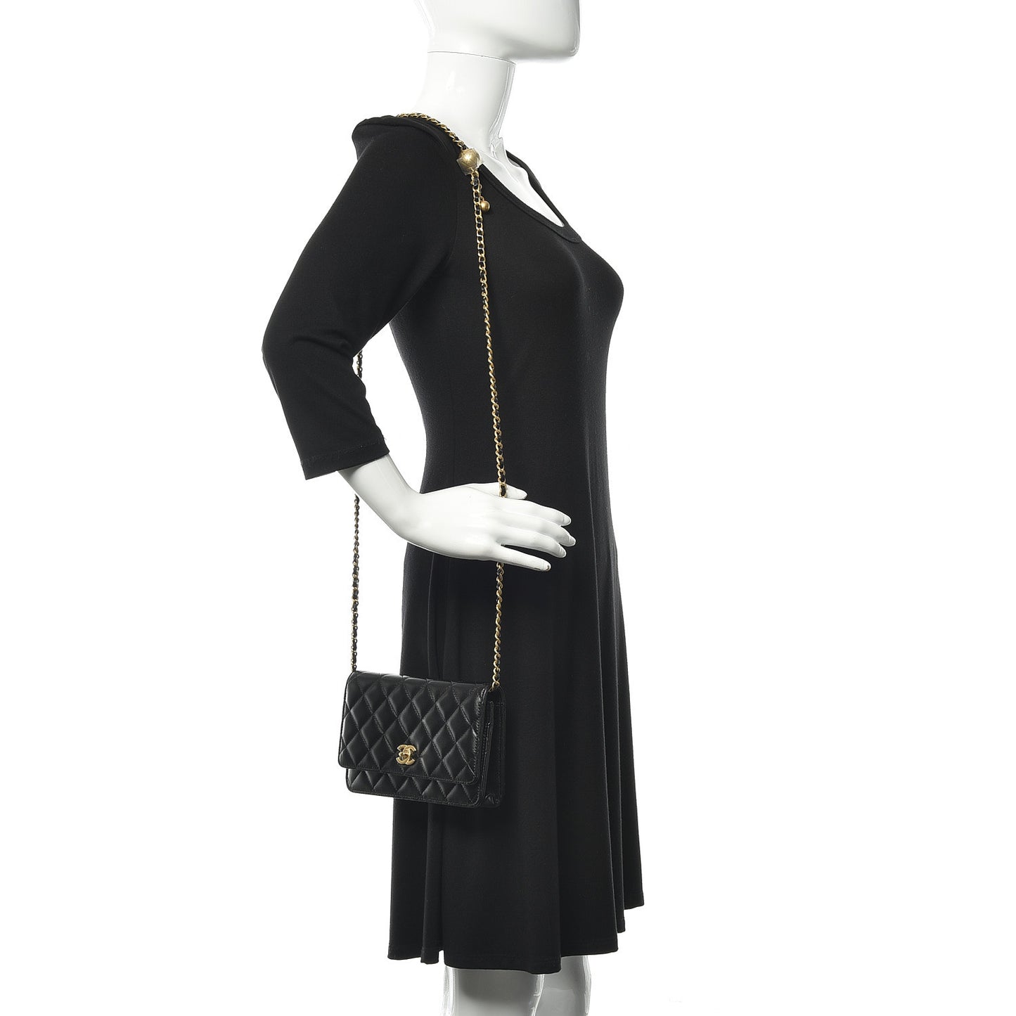 Lambskin Quilted CC Pearl Crush Wallet on Chain WOC Black