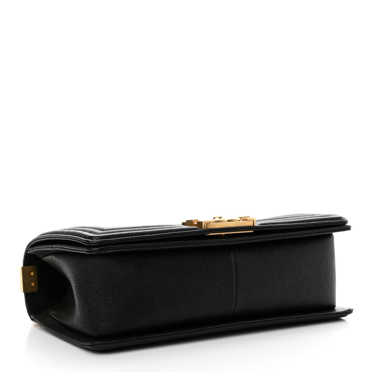 Caviar Chevron Quilted Medium Boy Flap Black