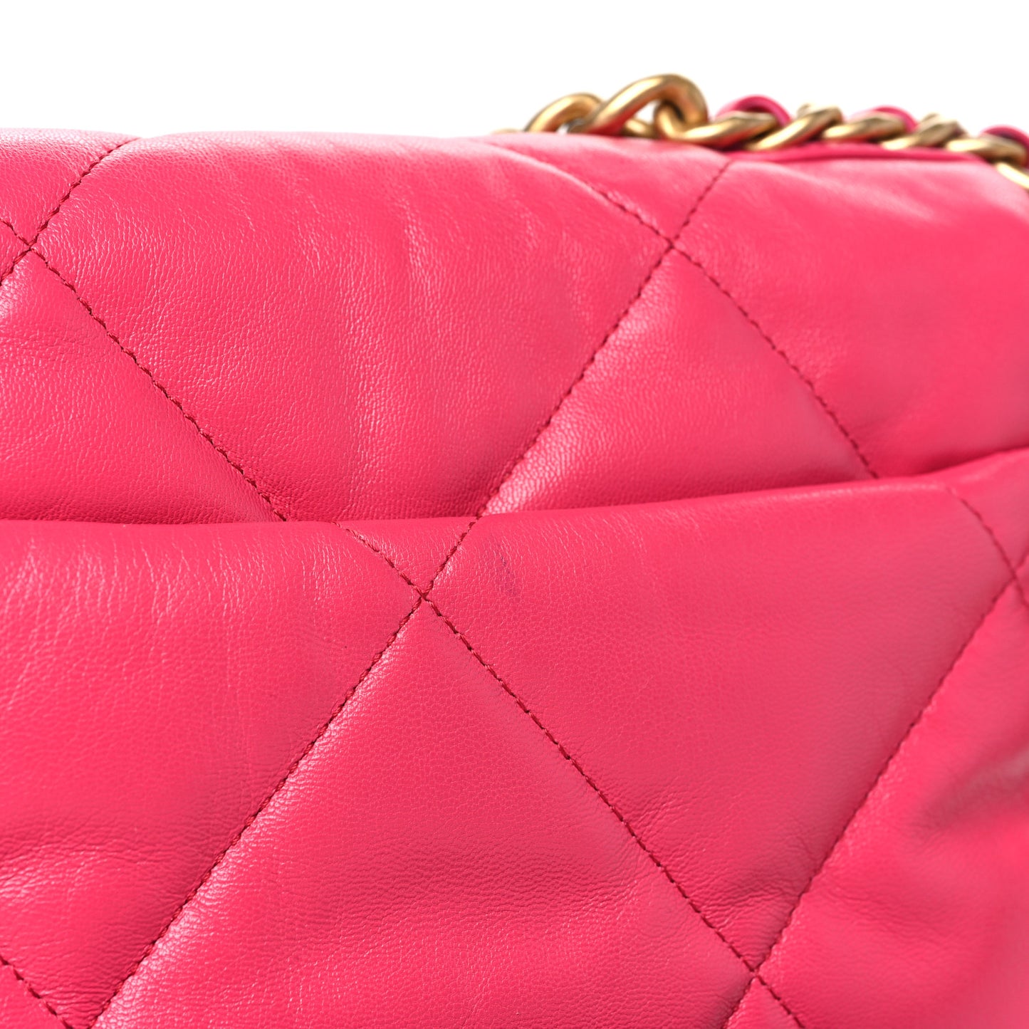 Lambskin Quilted Medium Chanel 19 Flap Pink