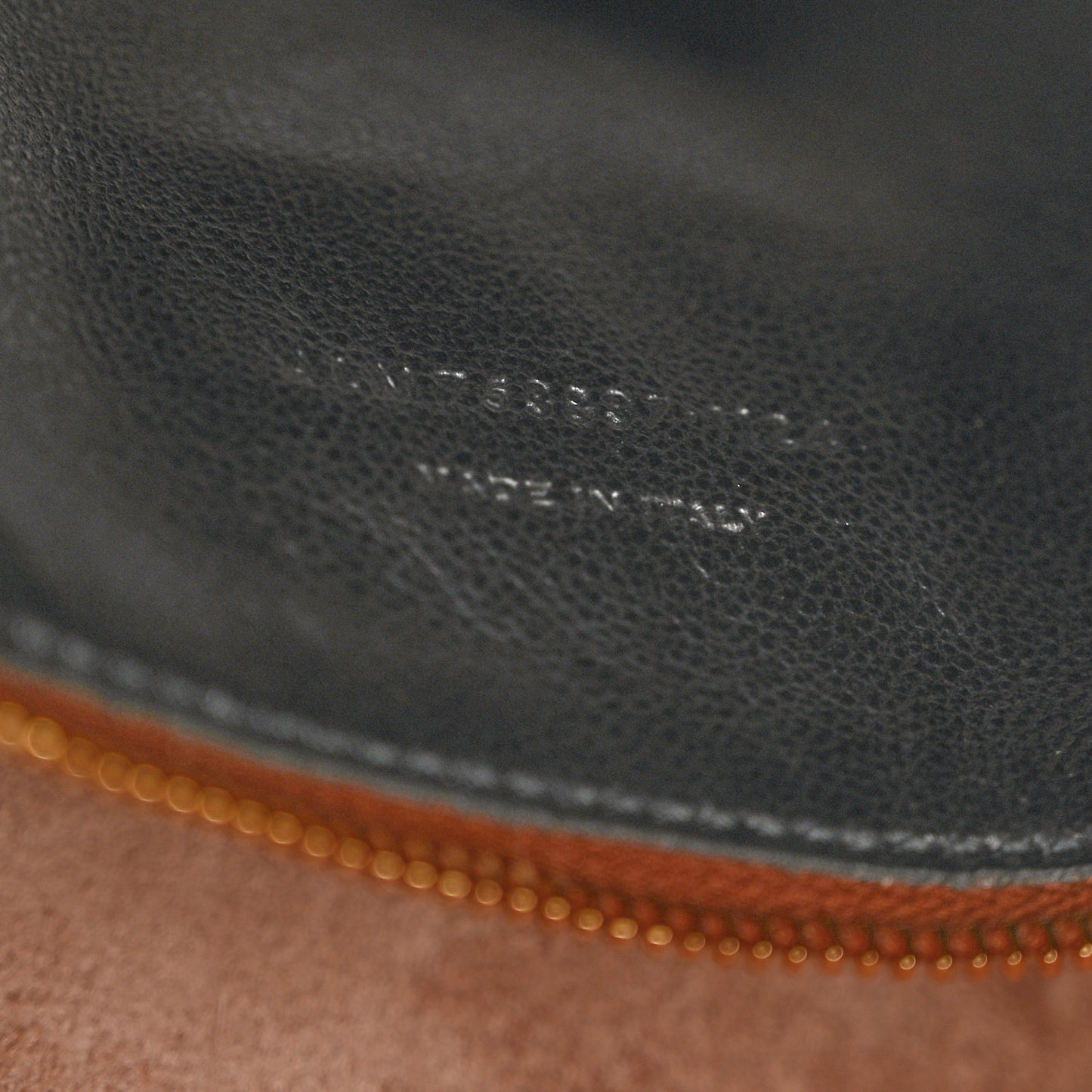 Supple Calfskin Large Le 5 A 7 Soft Hobo Fox
