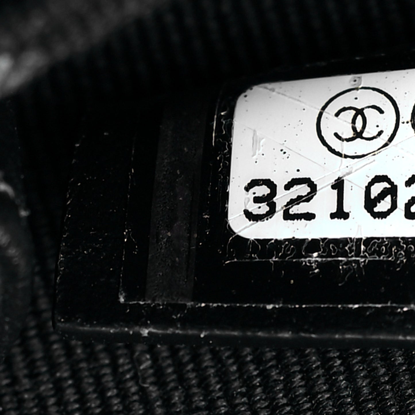 Lambskin Quilted Mini Lacquered Chain Clutch Black