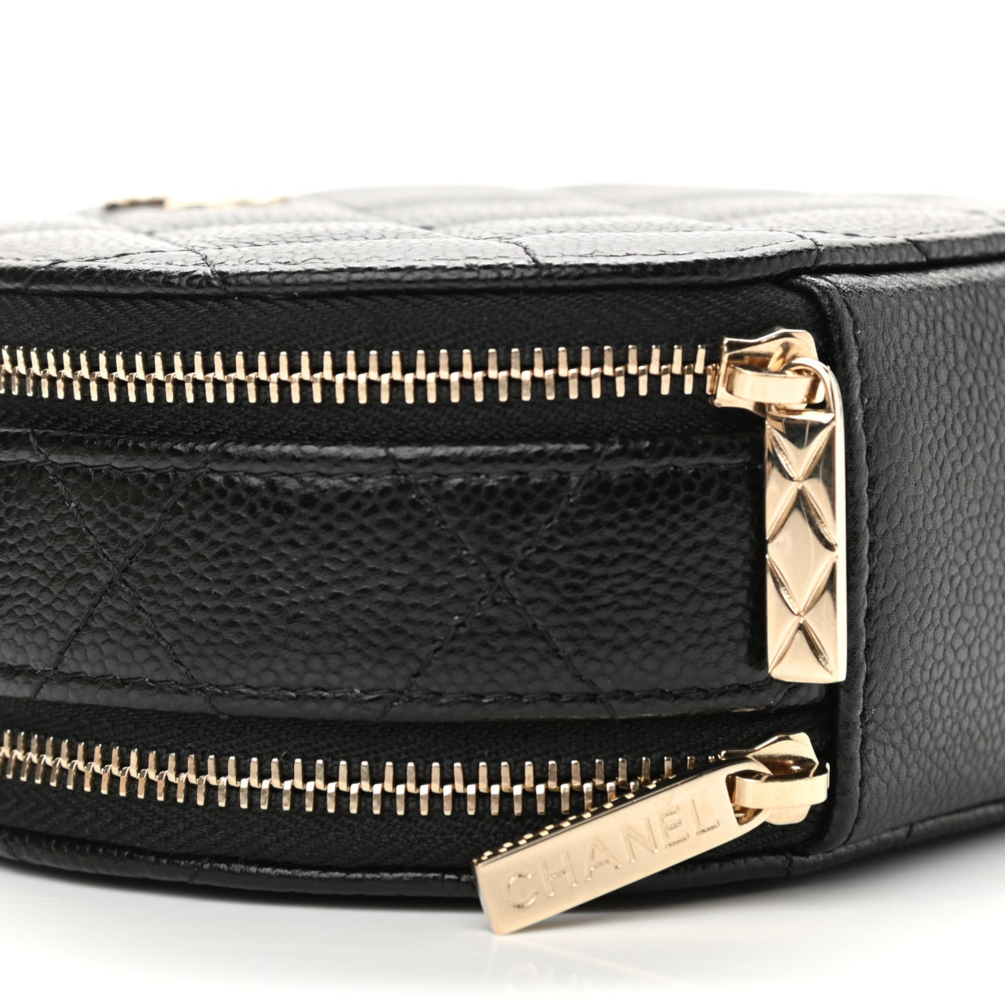 Caviar Quilted Round Handle With Care Vanity With Chain Black