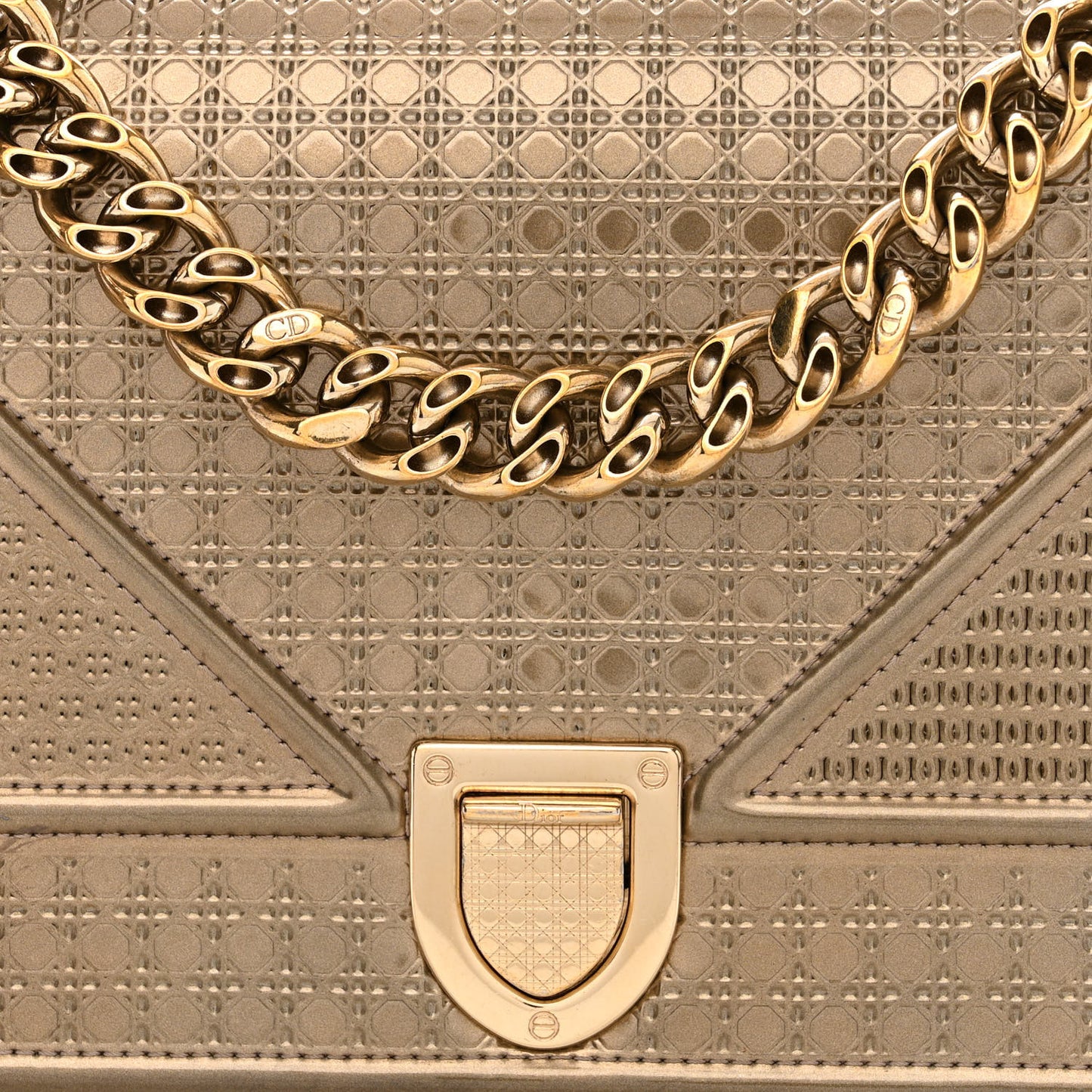 Metallic Patent Micro-Cannage Medium Diorama Flap Bag Gold