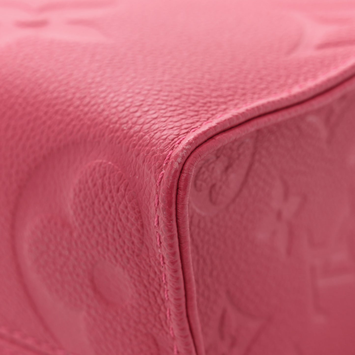 Empreinte Monogram Giant Onthego PM Freesia
