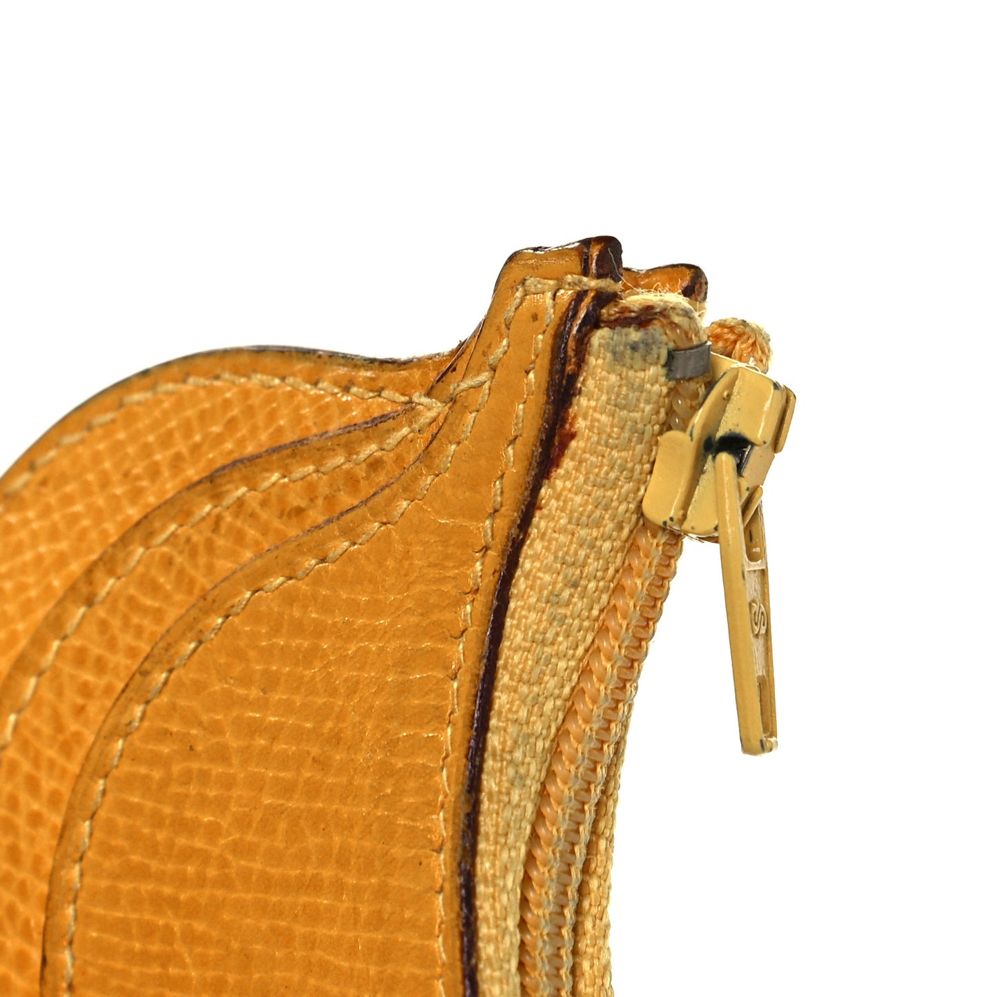 Courchevel Banana Coin Purse Jaune