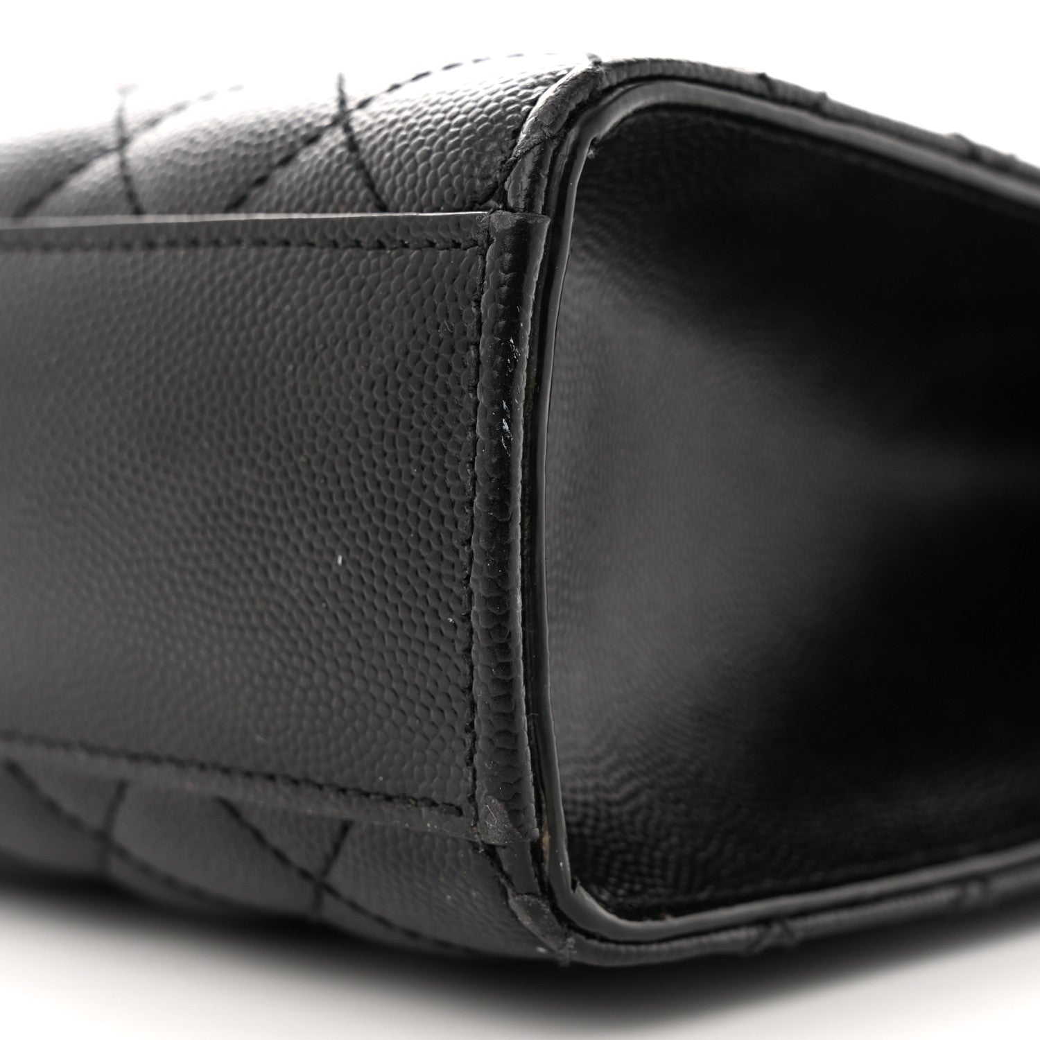 Saint Laurent Grain De Poudre Textured Mixed Matelasse Large Triquilt Monogram Monochrome Satchel Black 10 of 13