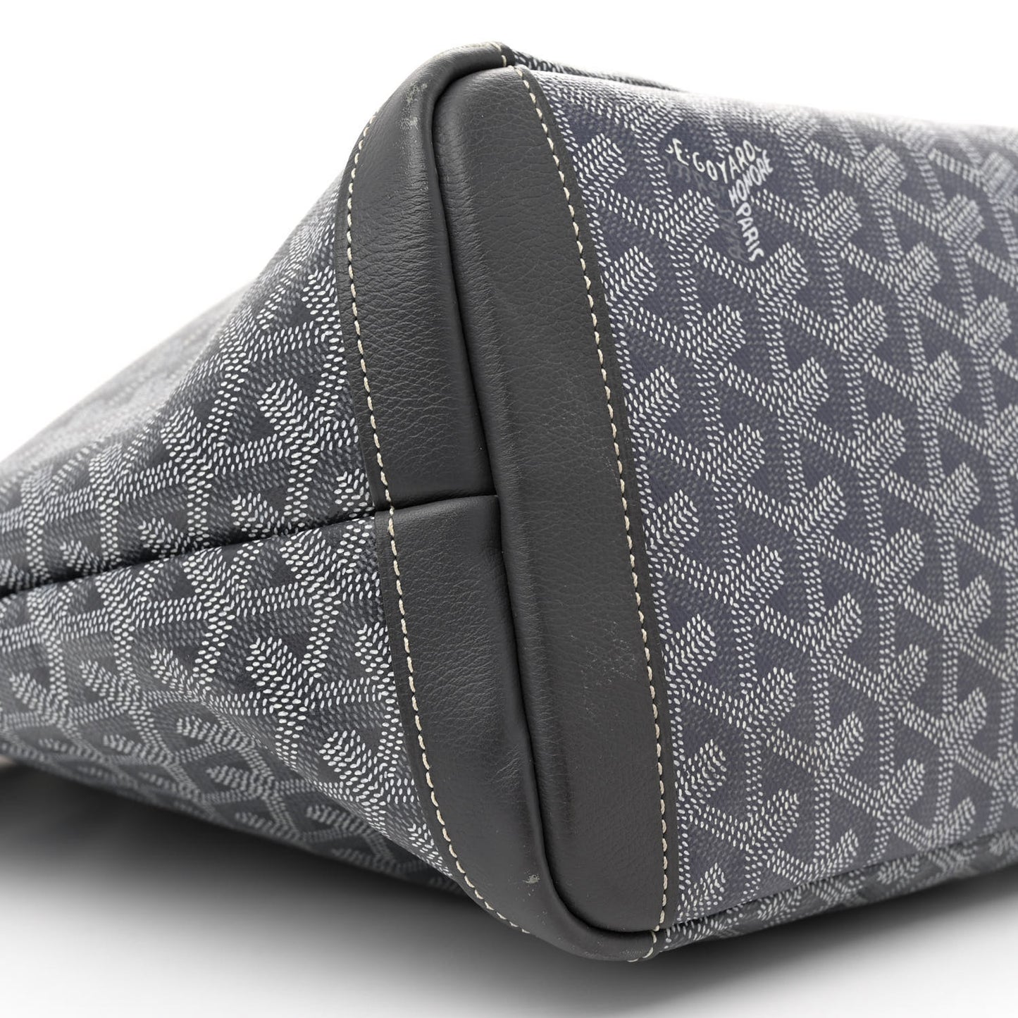 Goyardine Artois MM Grey